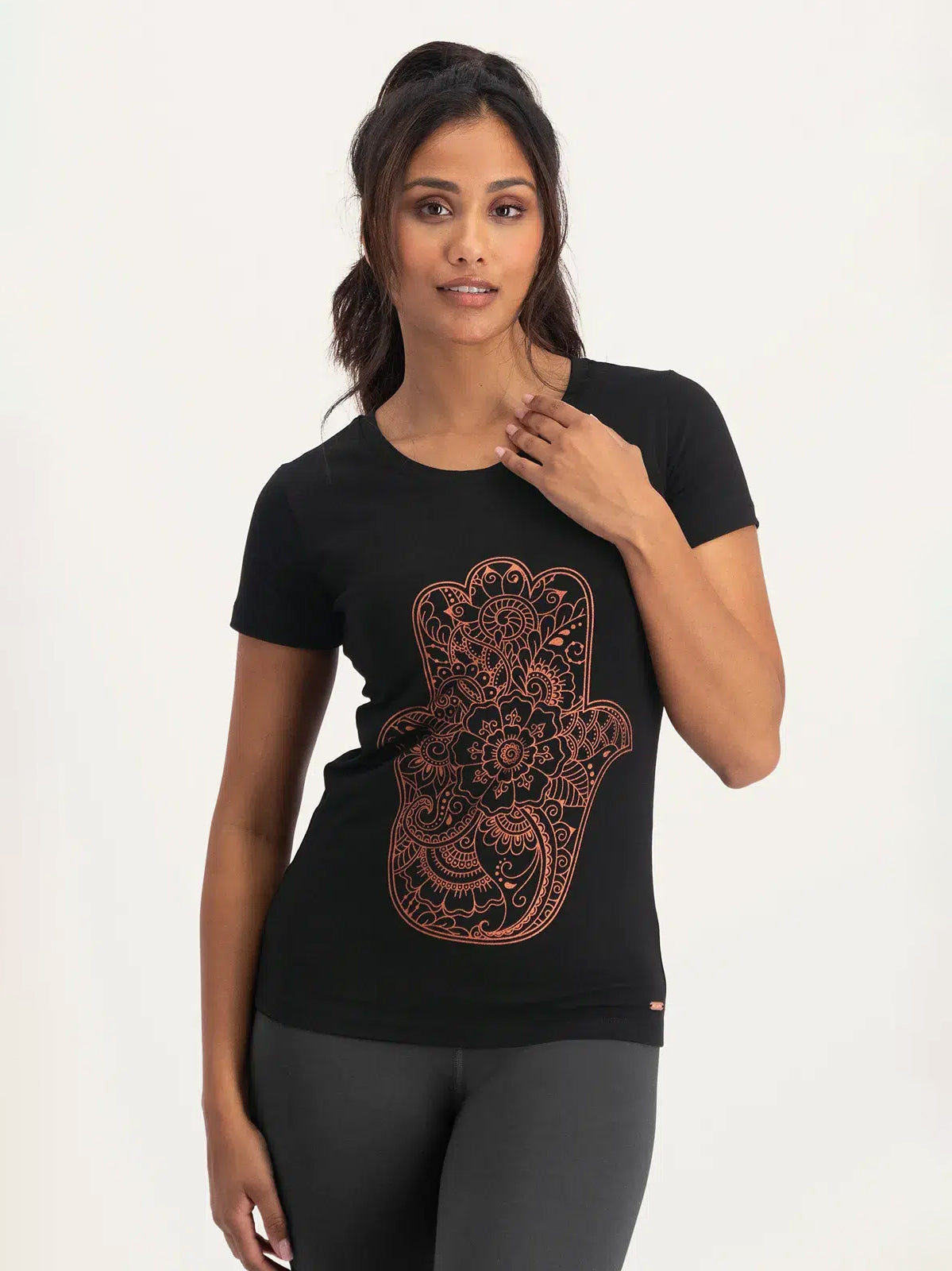 Urban Goddess Hamsa Core Yoga Tee - Onyx Black - Comfortable Women's Yoga Shirt for Yoga, Meditation & Workout