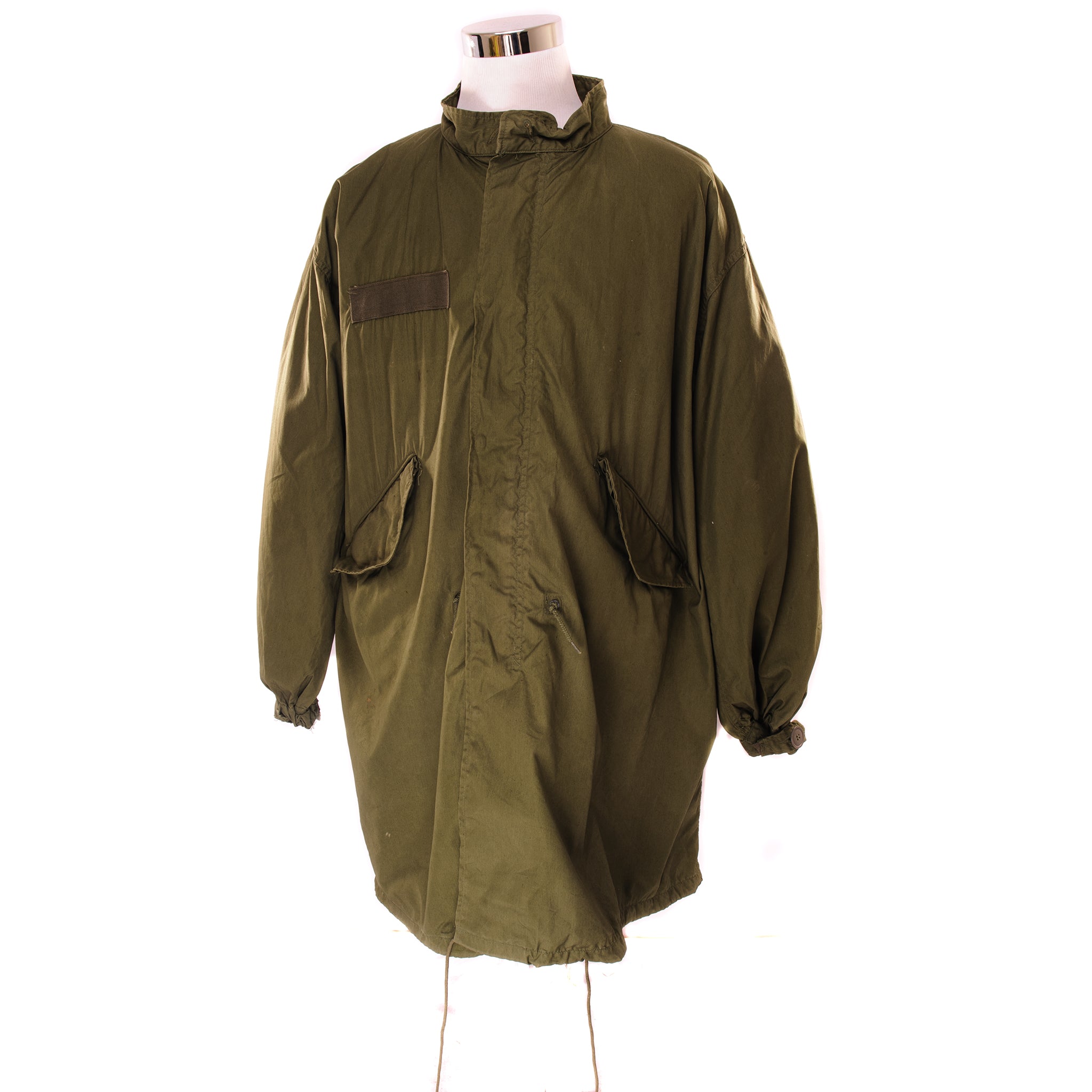 Vintage 1982 US Army Fishtail Parka with Liner - Size Large | Military Surplus Jacket for Outdoor & Cold Weather