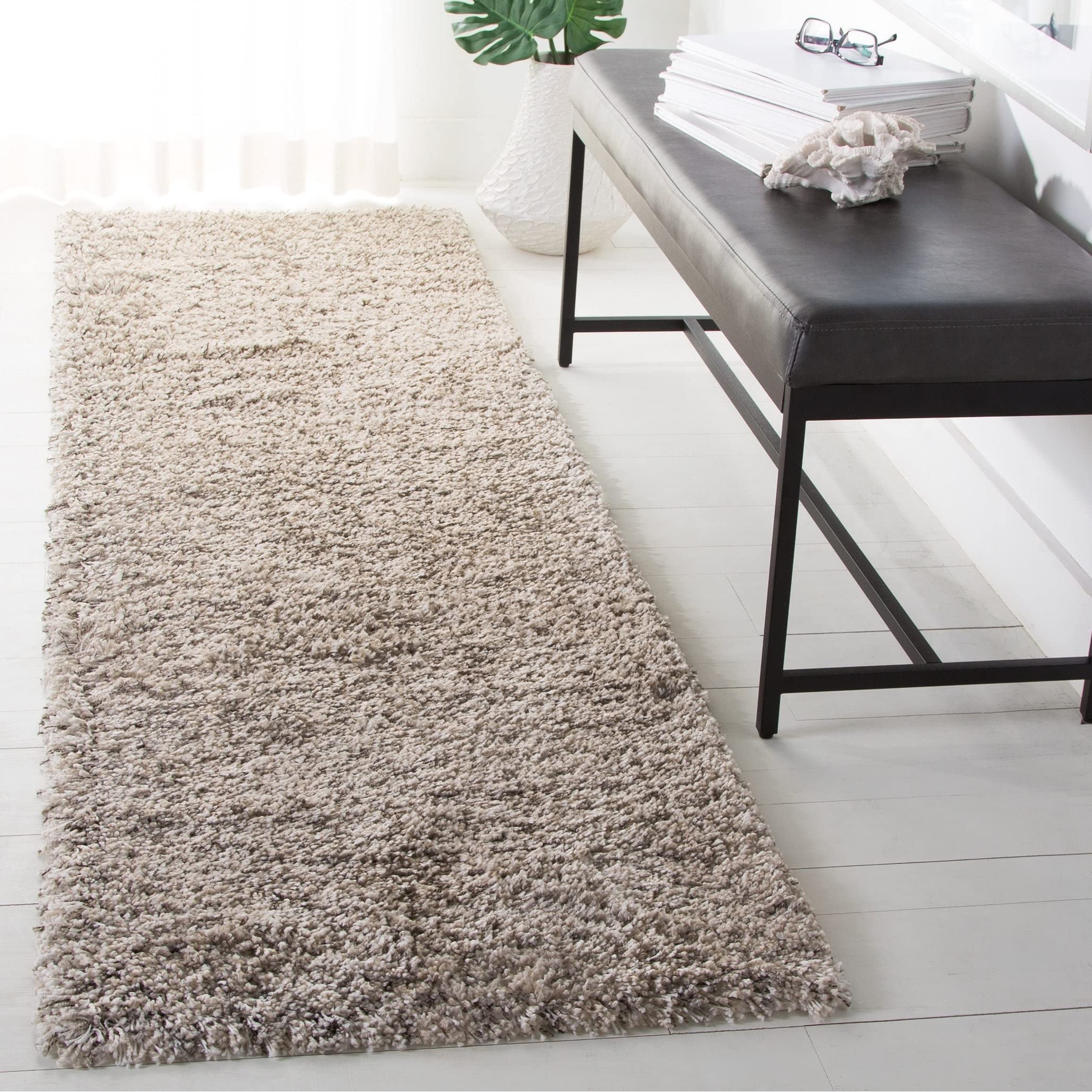 SAFAVIEH Hudson Shag Collection 5'x5' Ivory/Grey Chevron Area Rug - 2-inch Thick Plush Non-Shedding Carpet for Living Room, Bedroom, Dining Room & Entryway - Perfect for Cozy Home Decor & High-Traffic Areas (Model SGH330A)
