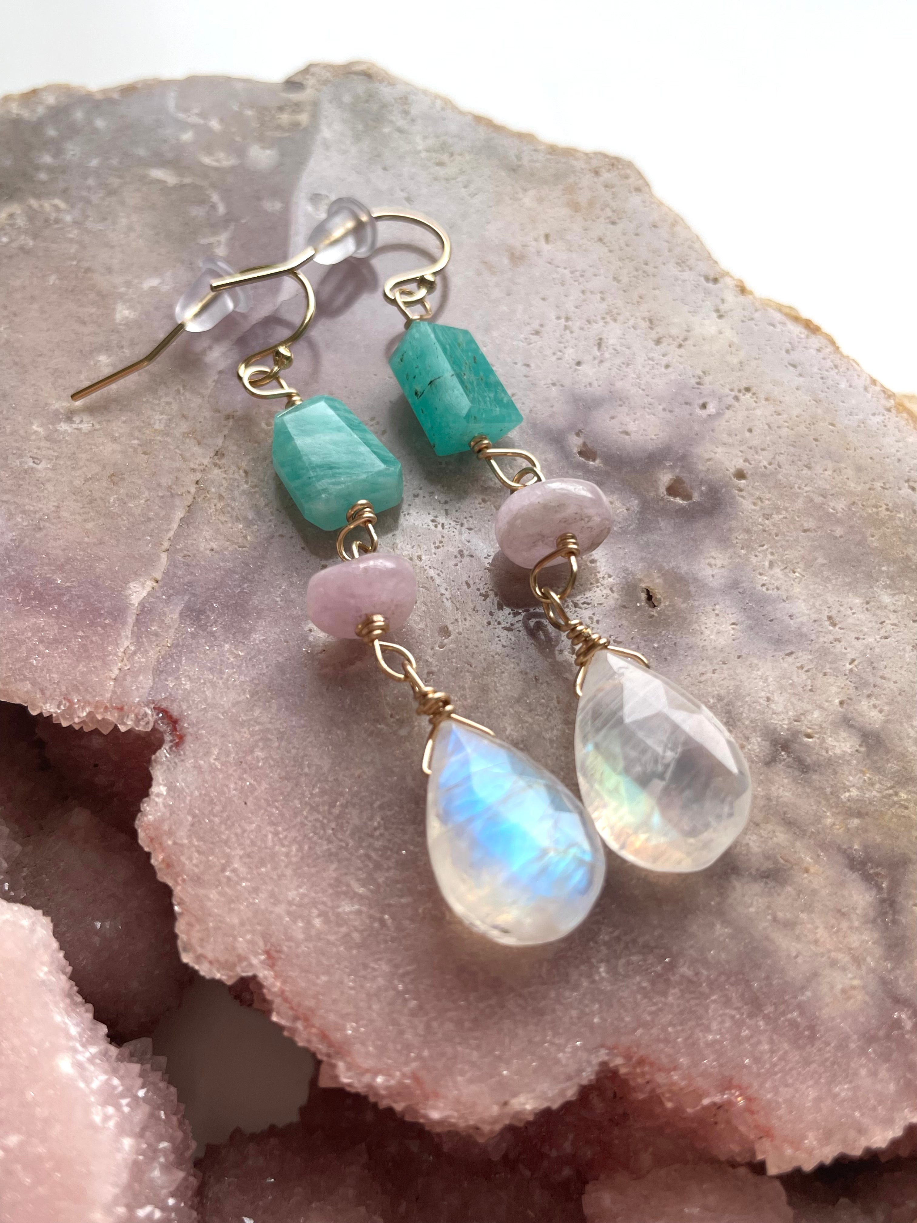 Natural Raw Crystal Dangle Earrings for Women - Boho Chic Handmade Gemstone Jewelry | Perfect for Parties, Weddings & Everyday Wear