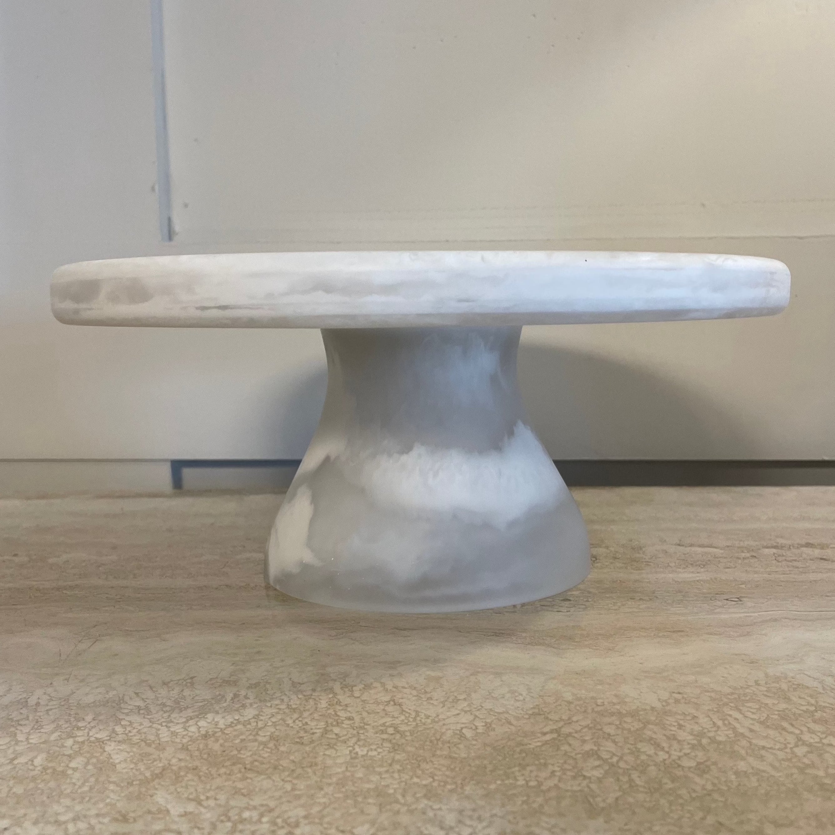 Hugo White Swirled Resin Cake Stand - Elegant Dessert Display for Weddings, Parties & Home Decor - Multiple Size Options