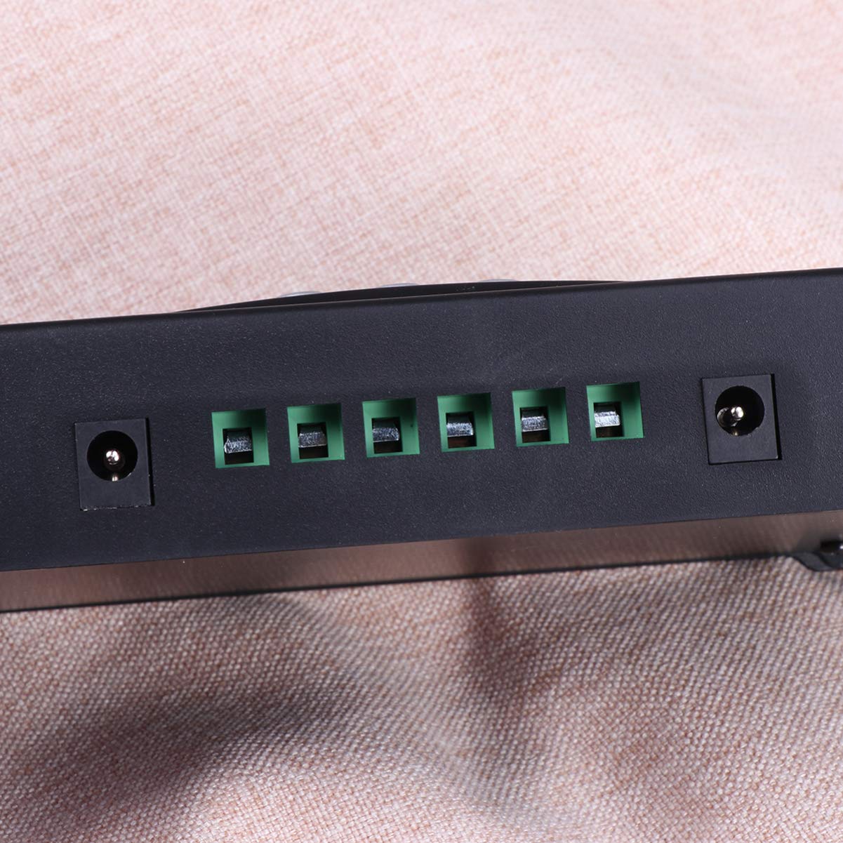12V MPPT Solar Charge Controller for Solar Panels - Efficient Solar Panel Charger Regulator for 12V Batteries - Perfect for RV, Boat, Off-Grid & Home Solar Systems