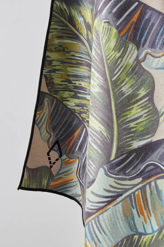Nomadix Original Quick-Dry Travel Towel - Banana Leaf Green - Lightweight & Compact for Beach, Yoga, Gym & Outdoor Adventures