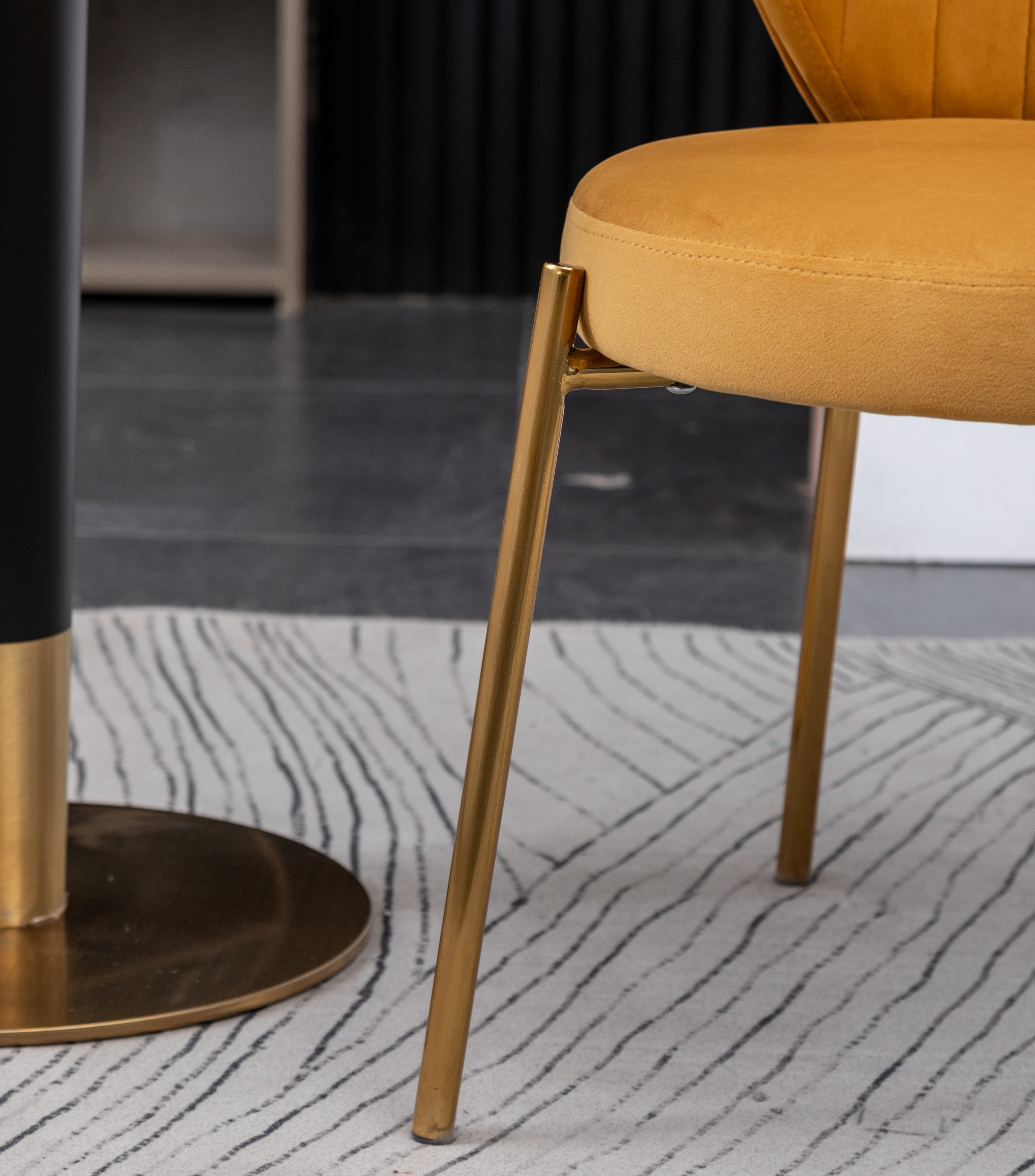 Roundhill Furniture Amoa Contemporary Velvet Upholstered Dining Chairs - Set of 2, Yellow - Modern Comfort for Kitchen, Dining Room & Home Office