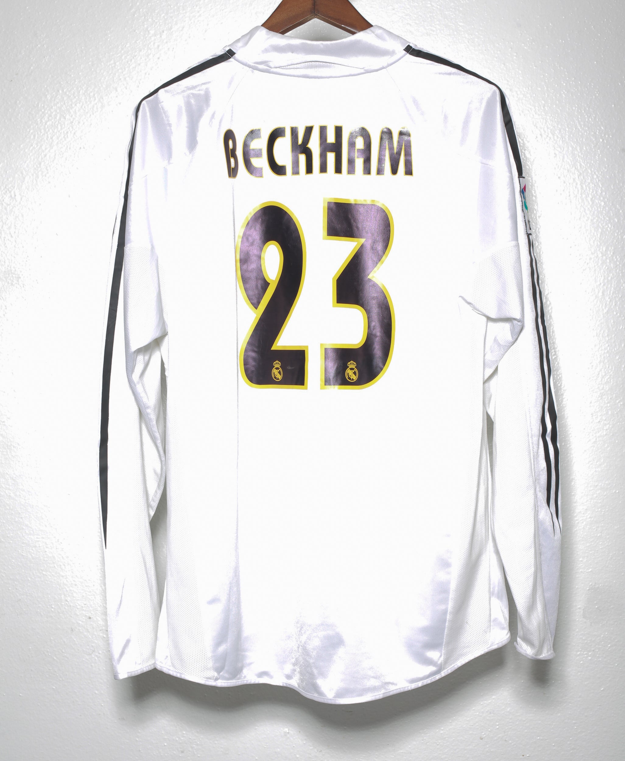 2004 Real Madrid Home Long Sleeve #23 David Beckham Jersey - XL Size for Soccer Fans & Collectors - Perfect for Matches, Gifts & Memorabilia Display