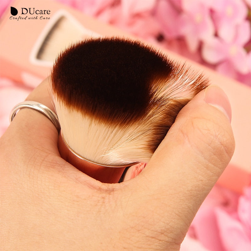 Professional Synthetic Hair Foundation Brush - Soft & Dense Makeup Brush for Flawless Liquid & Powder Application - Perfect for Daily Makeup & Professional Use