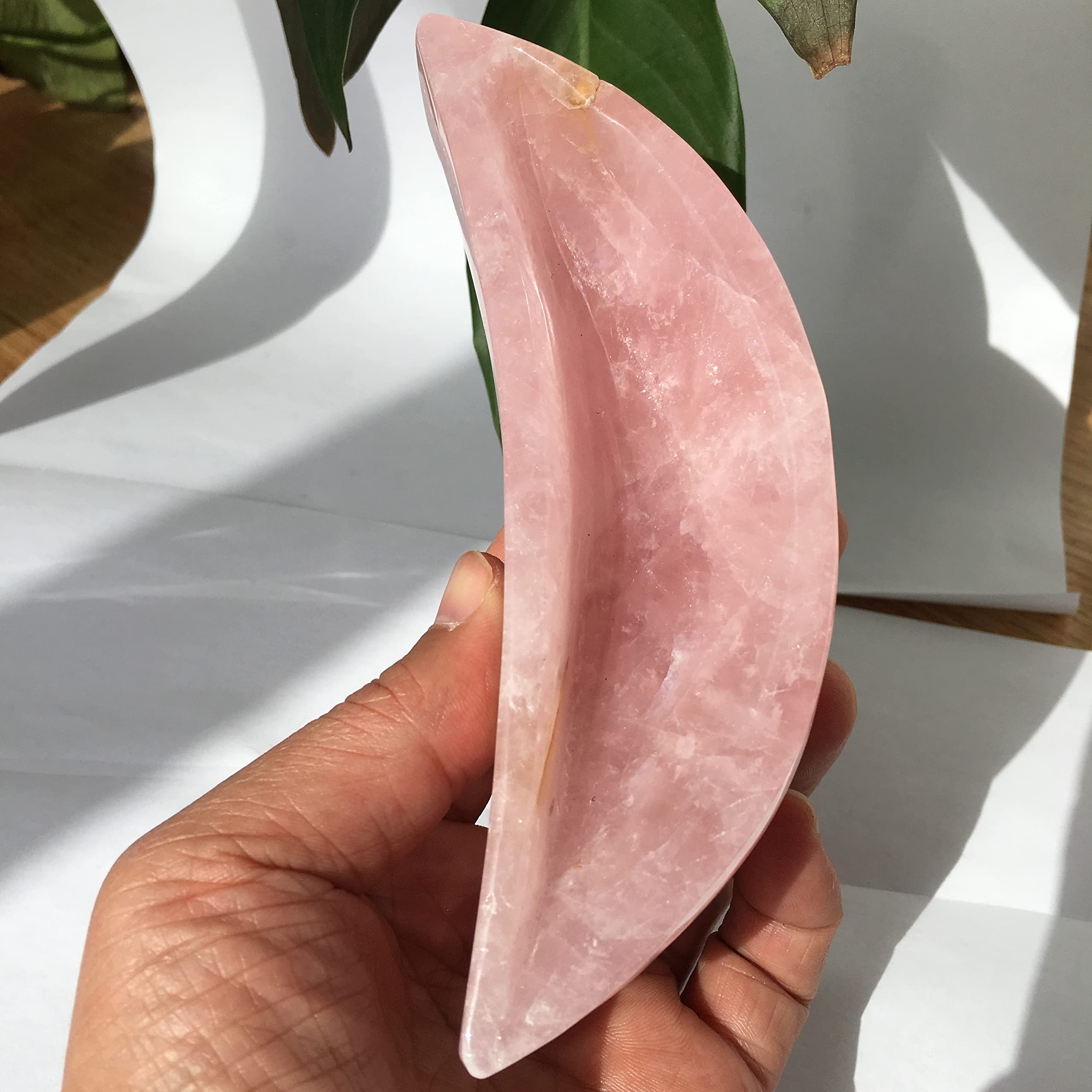 Natural Rose Quartz Moon Bowl - Hand Carved Crystal Meditation Stone for Healing & Relaxation (10-13cm) - Perfect for Yoga, Reiki, Home Decor & Spiritual Gifts