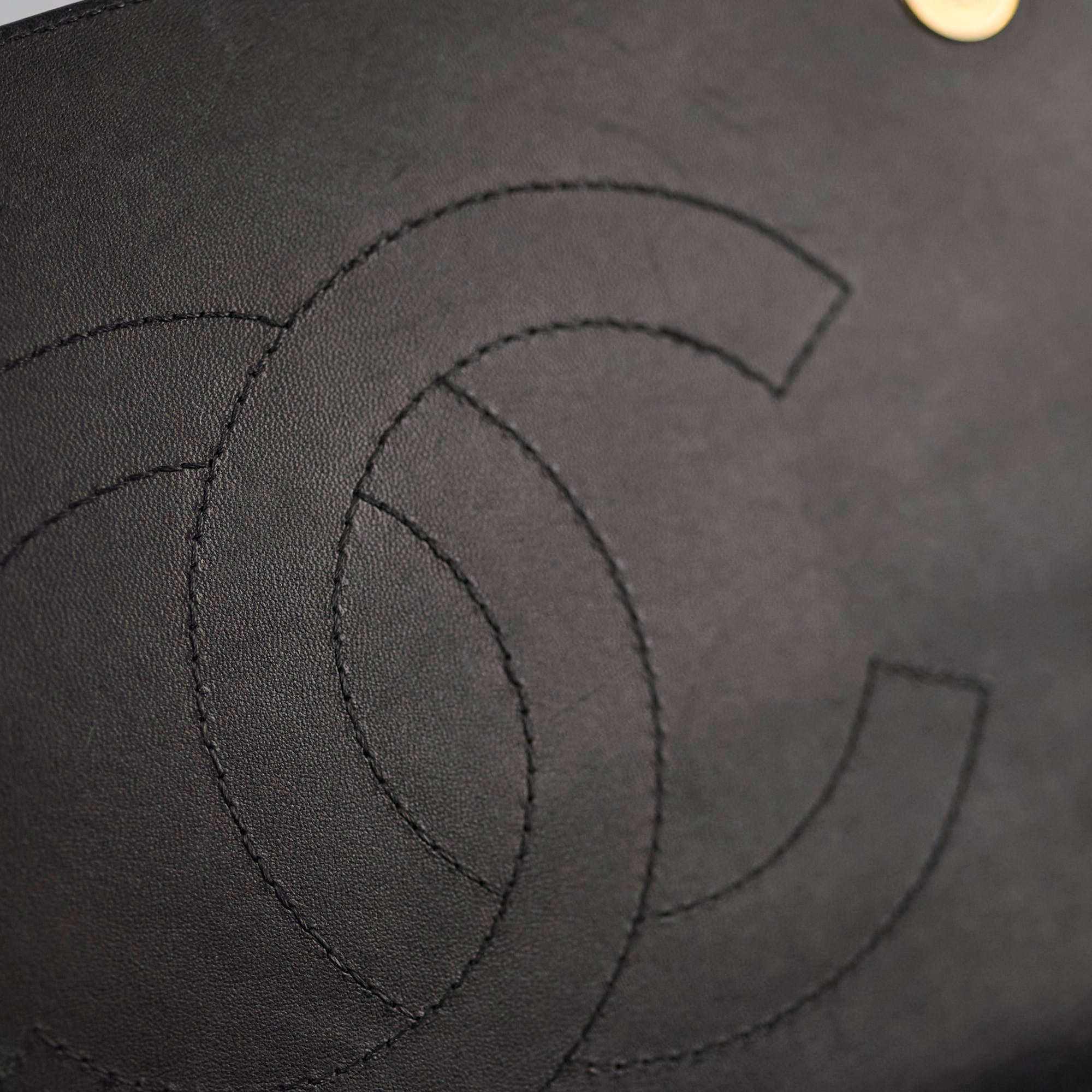 Chanel Timeless Classic Lambskin Flap Bag Black - Luxury Designer Handbag for Women | Perfect for Evening Events, Date Nights & Special Occasions