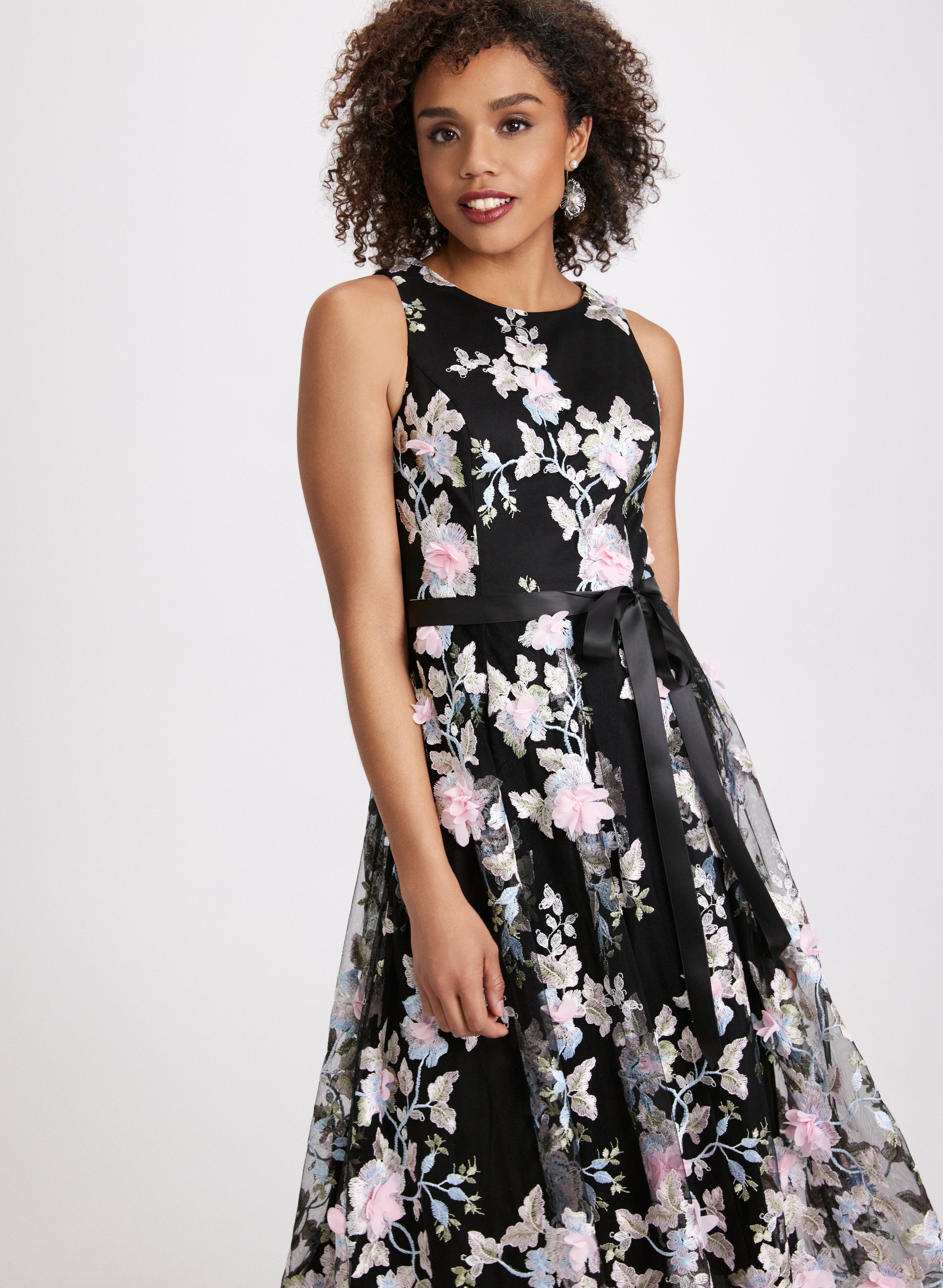 Elegant Embroidered Tulle Dress for Women - Perfect for Weddings, Parties & Special Occasions