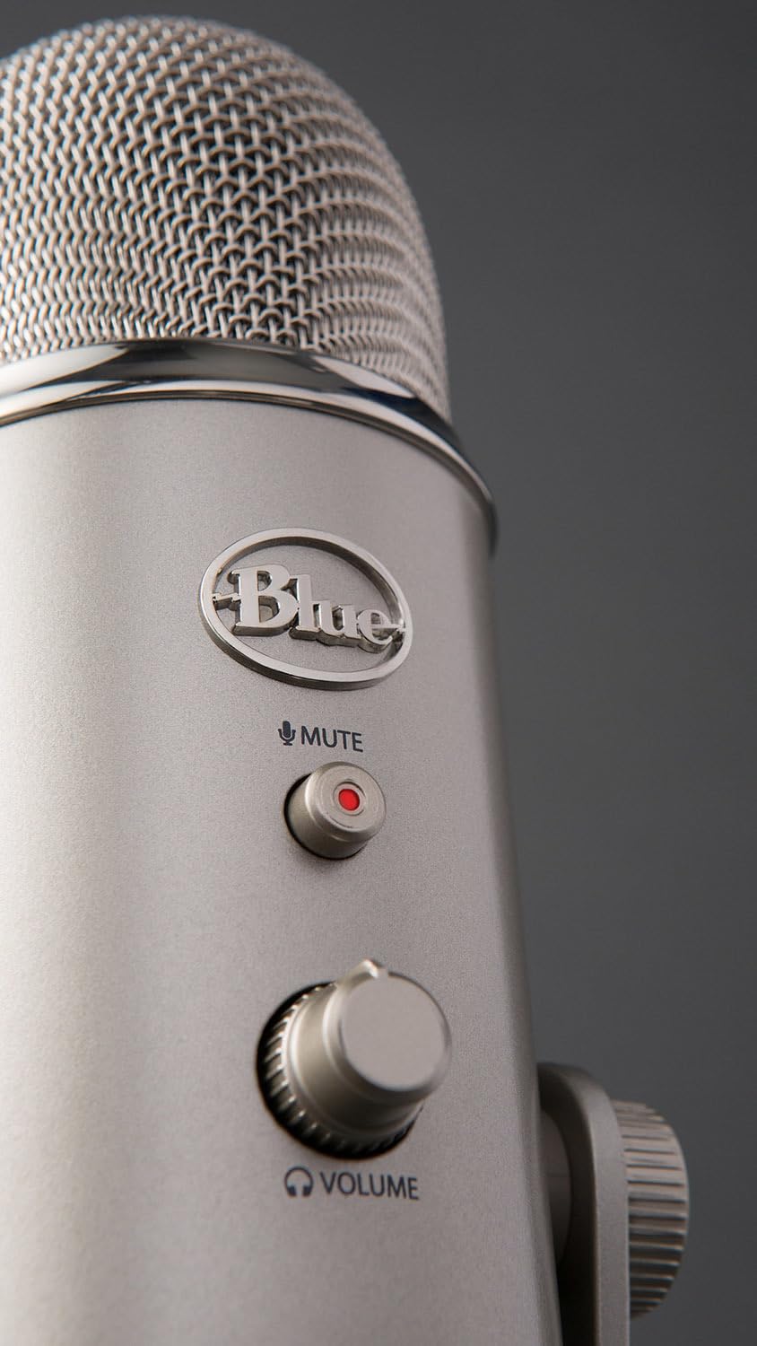 Blue Yeti USB Microphone & Logitech C920S Pro HD Webcam Bundle with Knox Gear Hub - Professional Streaming, Podcasting & Video Conferencing Setup for Content Creators, Gamers & Remote Workers