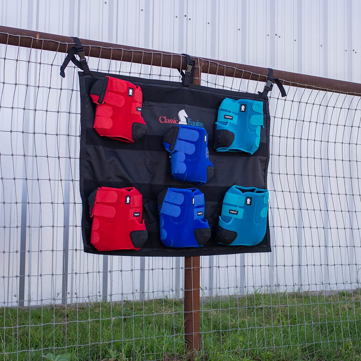 Classic Equine Hanging Wash Rack - Durable Horse Grooming Equipment for Stable & Barn Use | Perfect for Washing, Brushing & Drying Horses