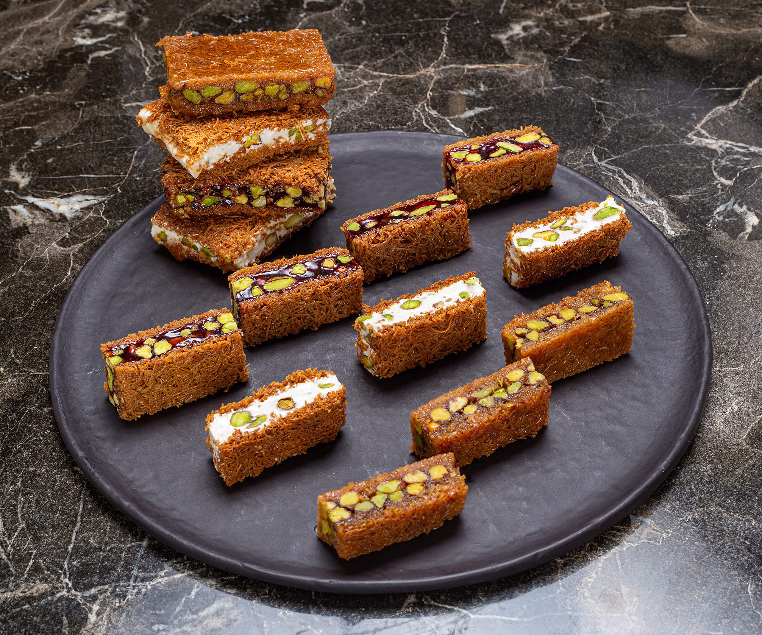 Hafiz Mustafa 1864 Istanbul Turkish Delight & Ottoman Kadaifi Dessert Snacks - Pistachio, Pomegranate, Milk Flavored Turkish Sweets Tray - Perfect Gift for Birthday, Christmas, Holidays - Ideal for Parties, Tea Time & Gourmet Treats