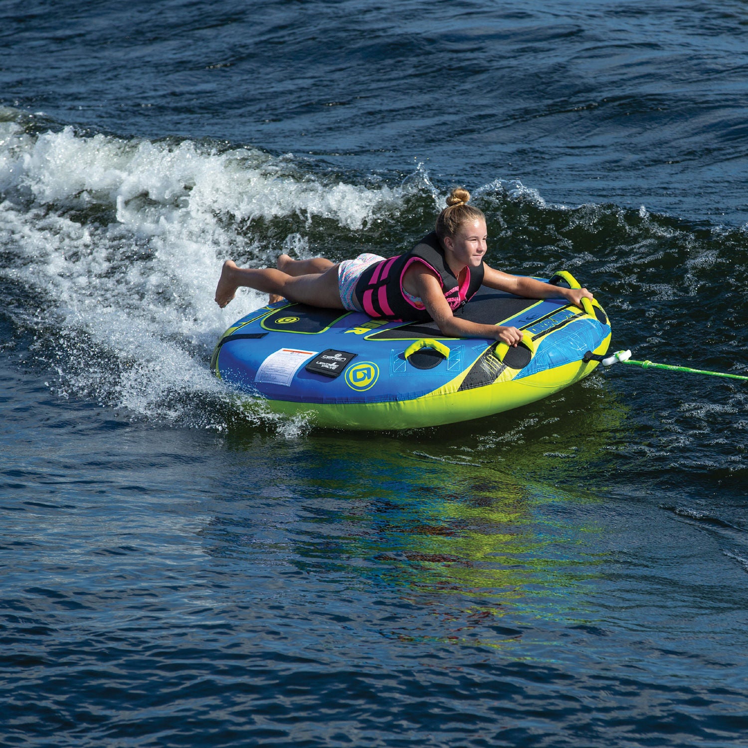 O'Brien Screamer Towable Tube for 1 Rider - High-Speed Inflatable Water Tube for Lake & Ocean Fun - Perfect for Summer Boating & Water Sports
