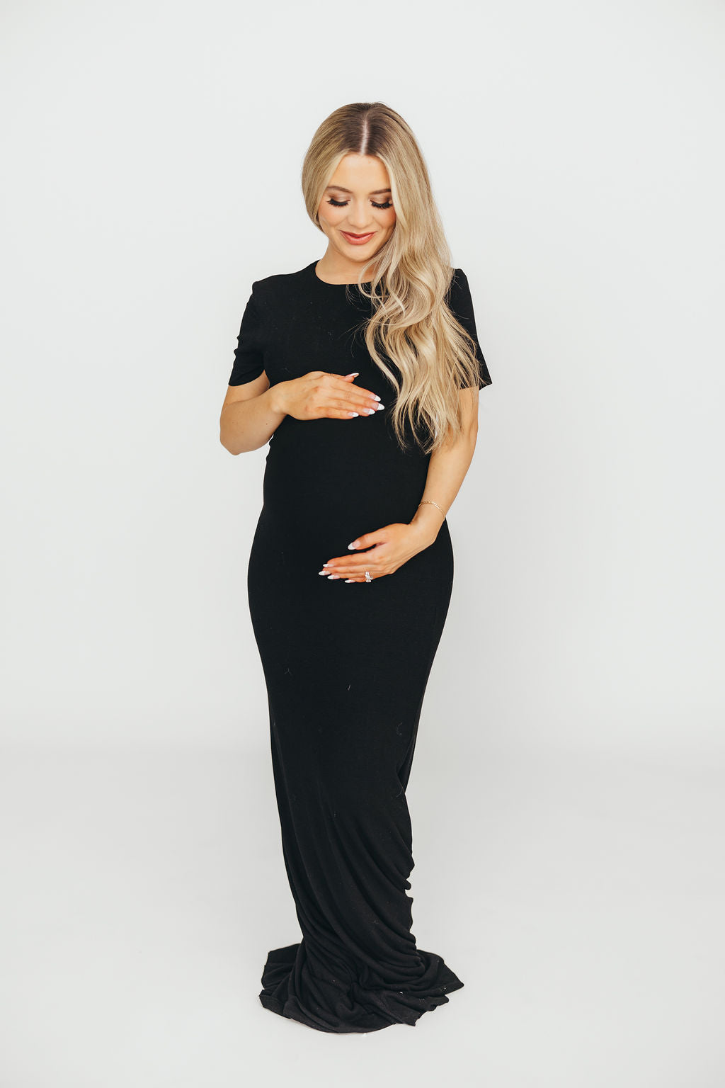 The Charlie Ribbed Maxi Dress in Black - Elegant Long Sleeve Bodycon Dress for Women | Perfect for Parties, Weddings & Evening Events