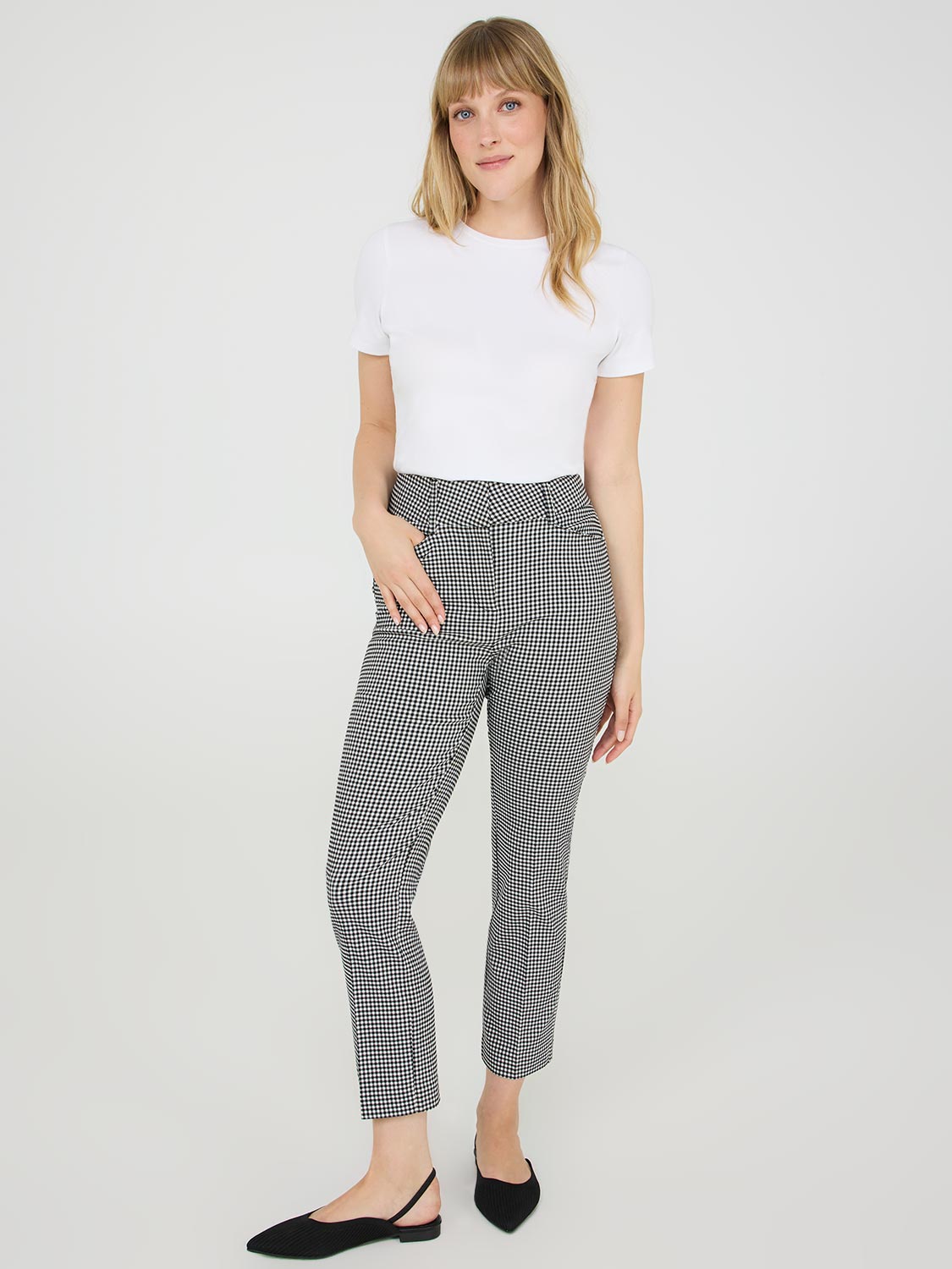 Stylish Gingham Print Mid Rise Capri Pants for Women - Comfortable Summer Casual Wear - Perfect for Beach, Picnic and Outdoor Activities