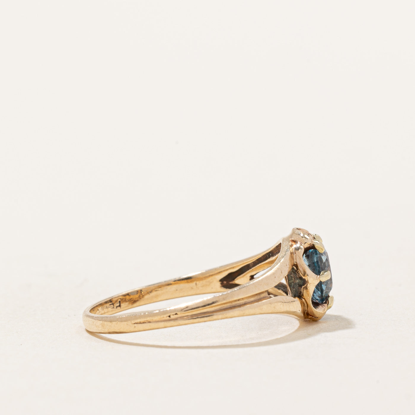 0.50ct Synthetic Spinel Claw Set Ring - Size 4.25 - Elegant Statement Jewelry for Women, Perfect for Parties, Weddings & Special Occasions