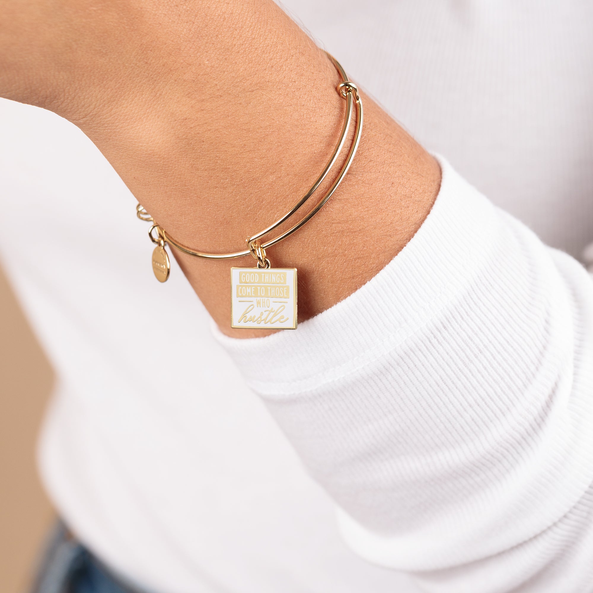 Motivational 'Good Things Come to Those Who Hustle' Charm Bangle - Inspirational Jewelry for Women, Gift for Entrepreneurs & Go-Getters - Perfect for Daily Wear, Work Motivation & Success Manifestation