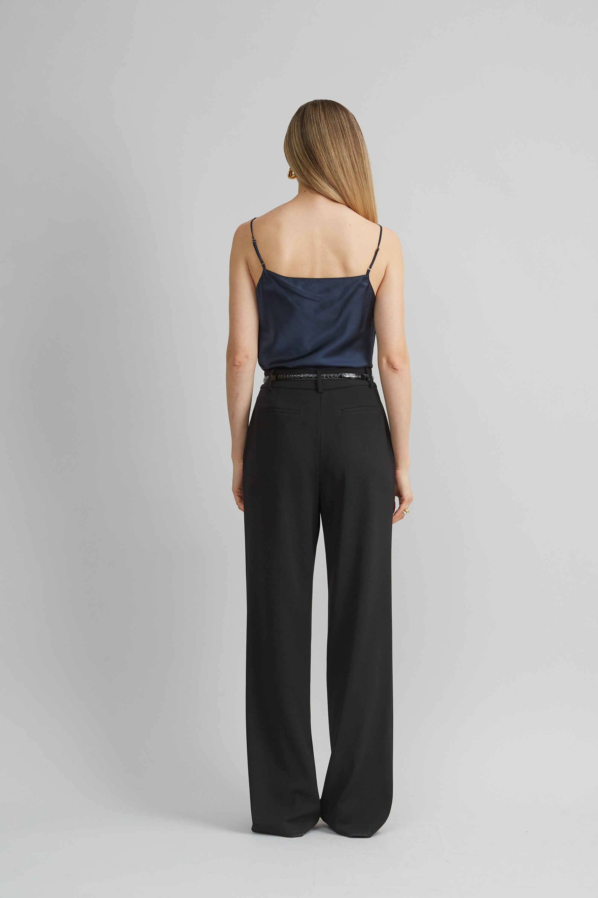 Elegant Crepe Pleated Pants for Women - Comfortable High Waist Trousers for Office, Travel & Casual Wear