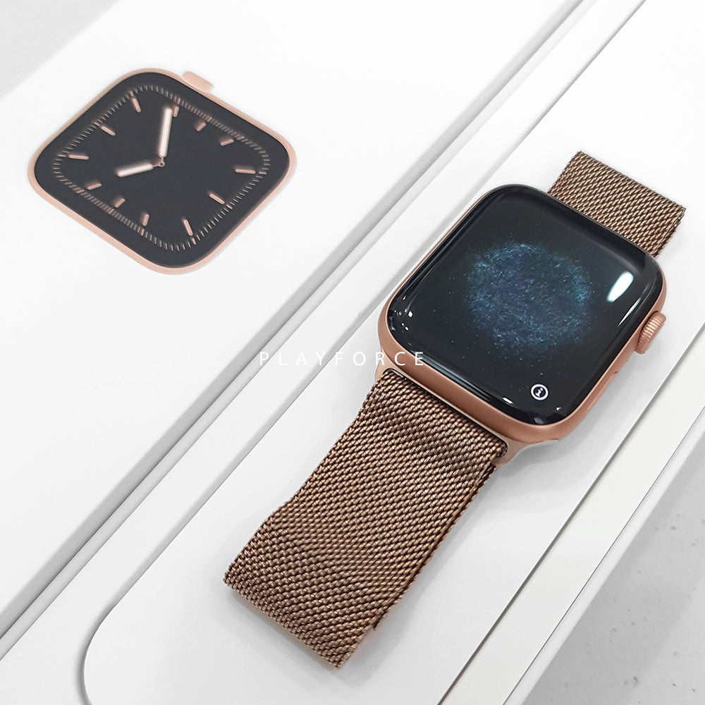 Apple Watch Series 5 (44mm, GPS, Gold Aluminum Case) - Smartwatch with Fitness Tracking, Heart Rate Monitor & Water Resistance - Perfect for Workouts, Swimming & Everyday Use