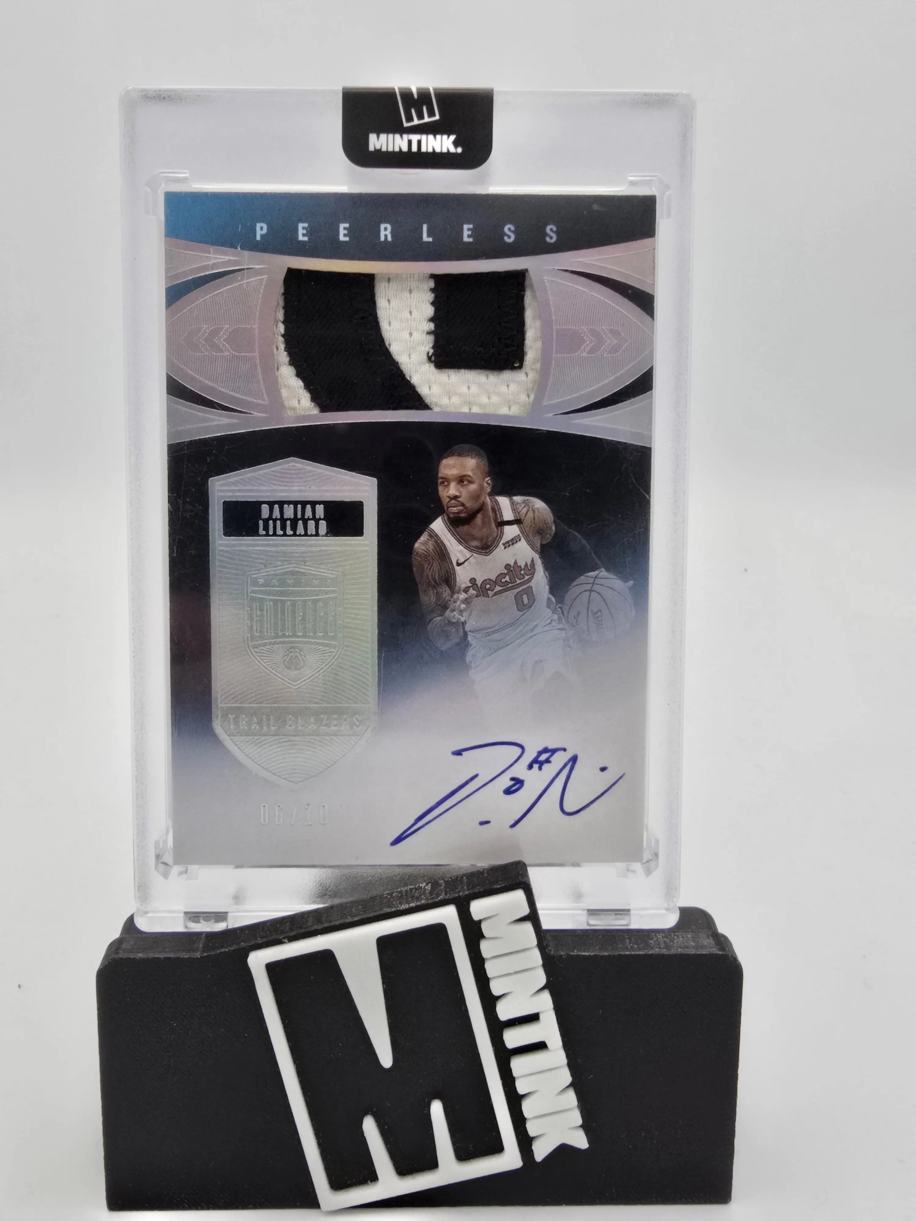 2019-20 Panini Eminence Basketball Damian Lillard Peerless Patch Auto /10 - Rare NBA Collectible for Sports Memorabilia Fans & Card Collectors - Perfect for Display, Investment or Gifting