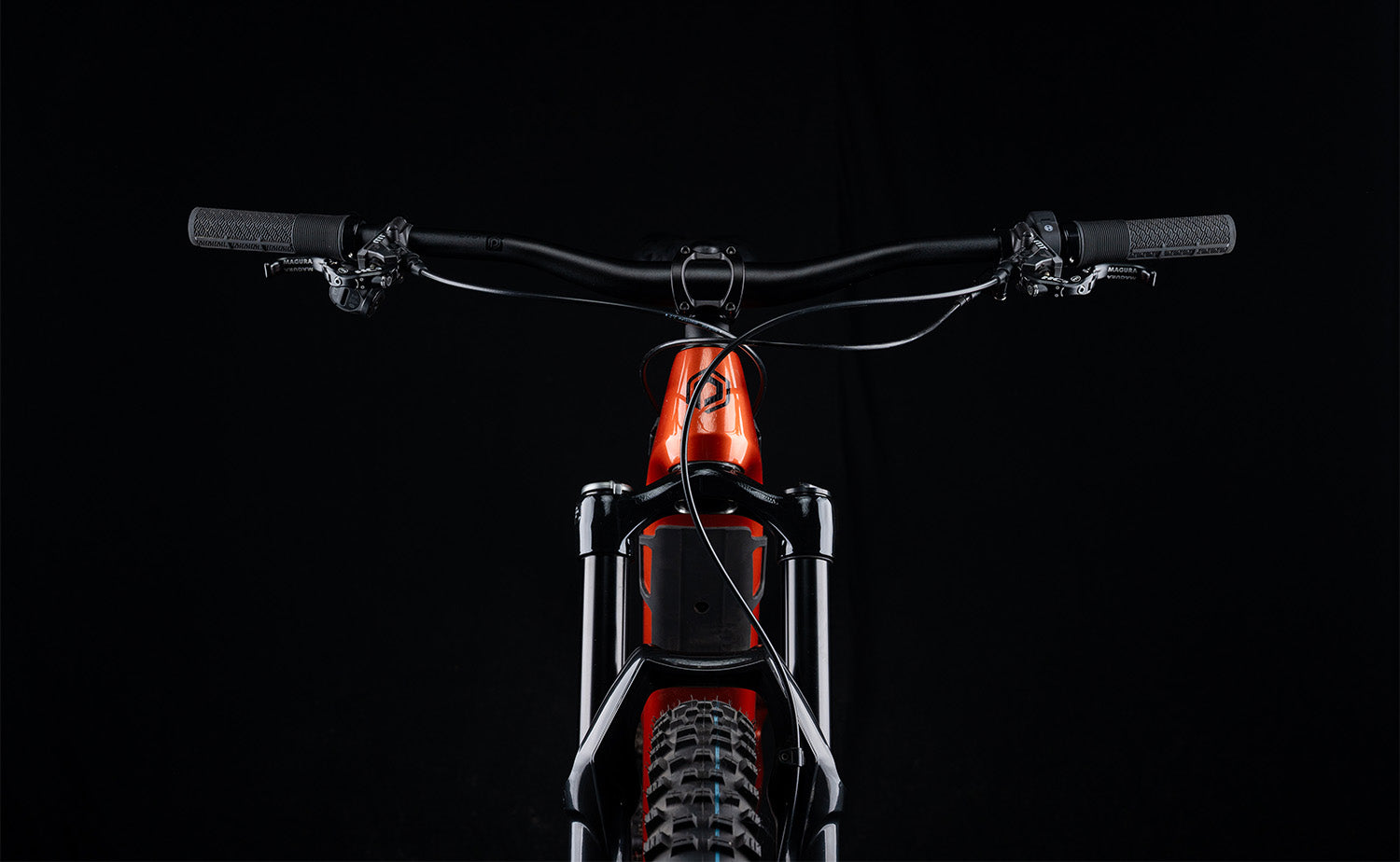 Polygon Collosus TLE 8 Electric Mountain Bike with Bosch Carbon Frame - Perfect for Off-Road Trails & Adventure Cycling
