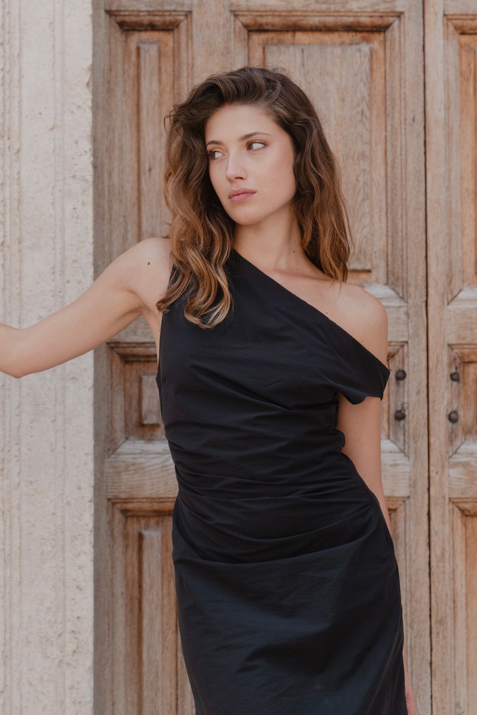 Elegant Black Off-Shoulder Bodycon Maxi Dress for Women - Perfect for Evening Parties, Weddings & Date Nights