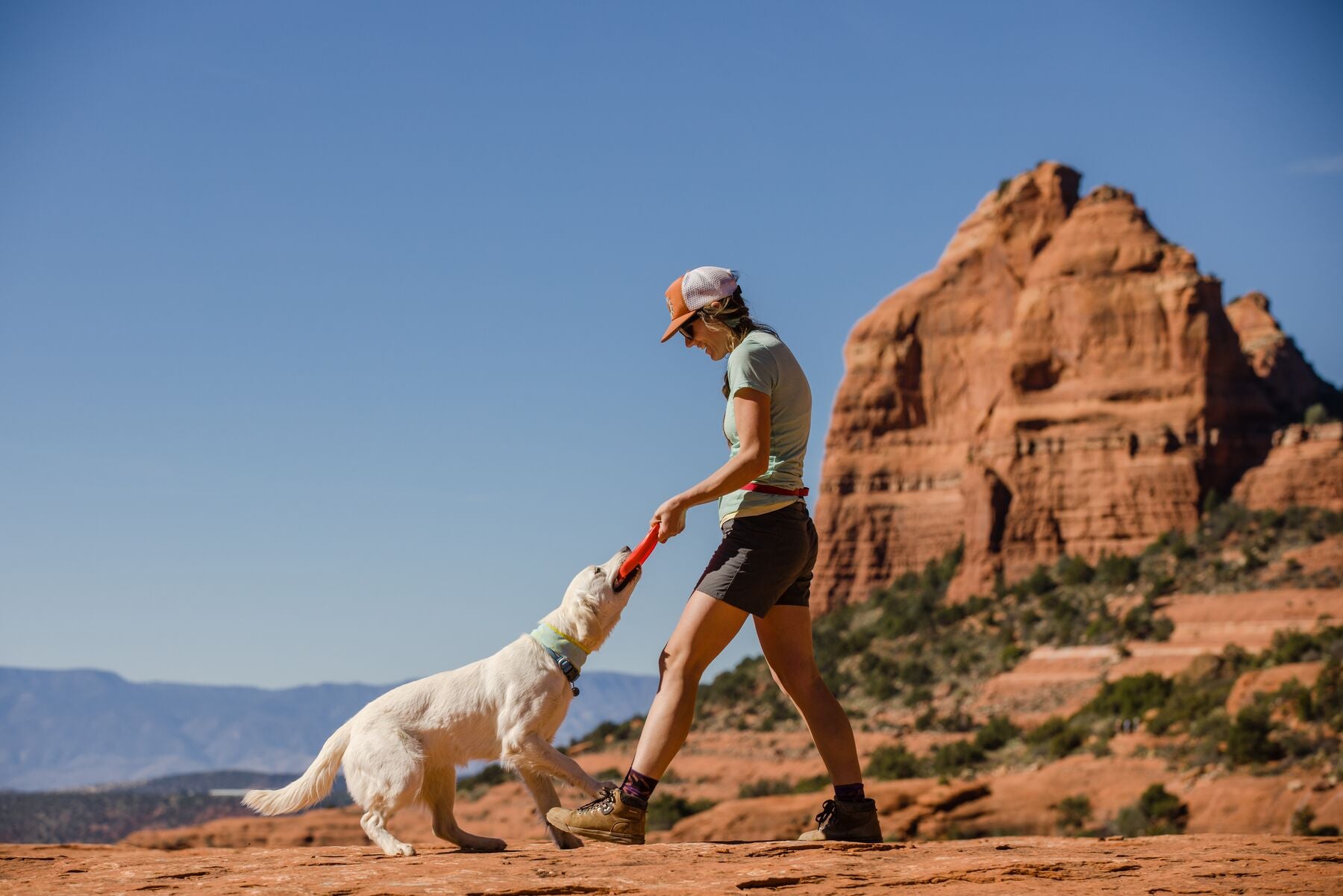 Ruffwear® Camp Flyer Disco Dog Bowl - Red Sumac - Durable & Non-Slip Pet Food Dish for Camping, Hiking & Outdoor Adventures