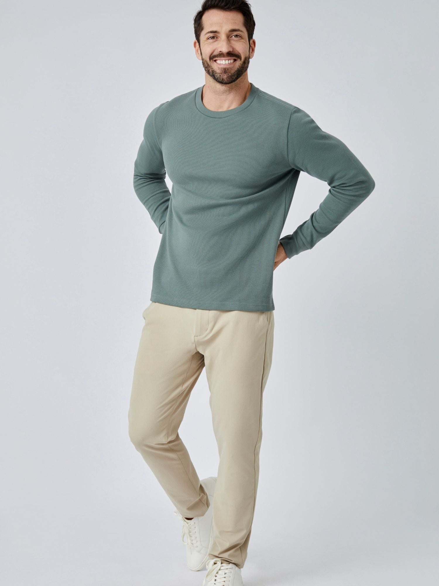 Premium Mercury Green Thermal Long Sleeve Crew Neck Shirt for Men - Soft & Warm Winter Base Layer - Perfect for Outdoor Activities, Hiking & Cold Weather Layering