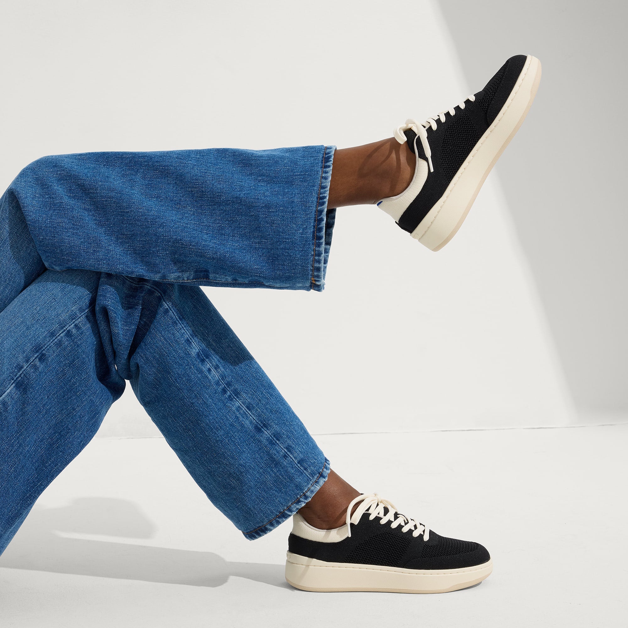 Premium Black Court Sneakers for Men & Women - Comfortable & Stylish Casual Shoes for Walking, Running, and Everyday Wear
