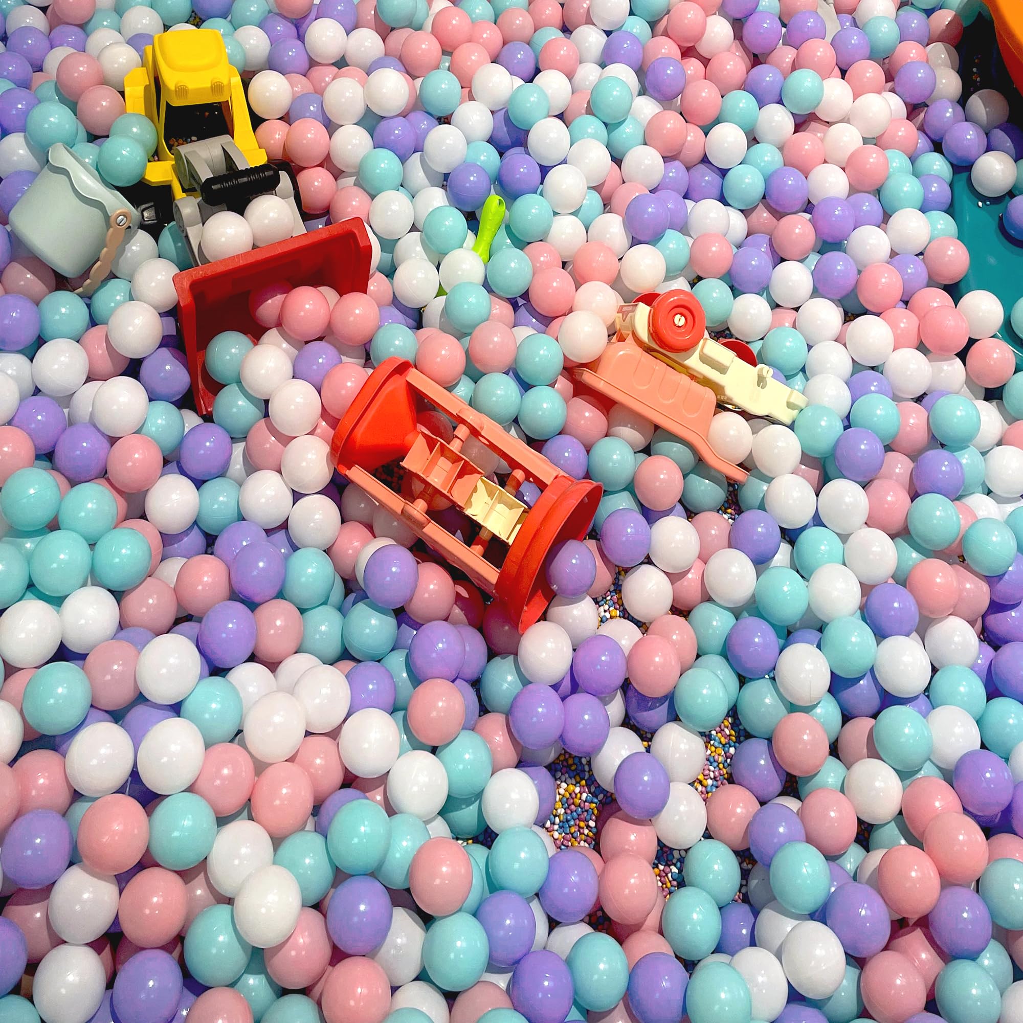 YUFER 1000-Pack Soft BPA-Free Crush Proof Ball Pit Balls for Toddlers (1-3 Years) - 2.2 Inch Non-Toxic Play Balls for Kids Play Tents, Indoor Pools & Sensory Play - Perfect for Birthday Parties, Daycare Centers & Backyard Fun