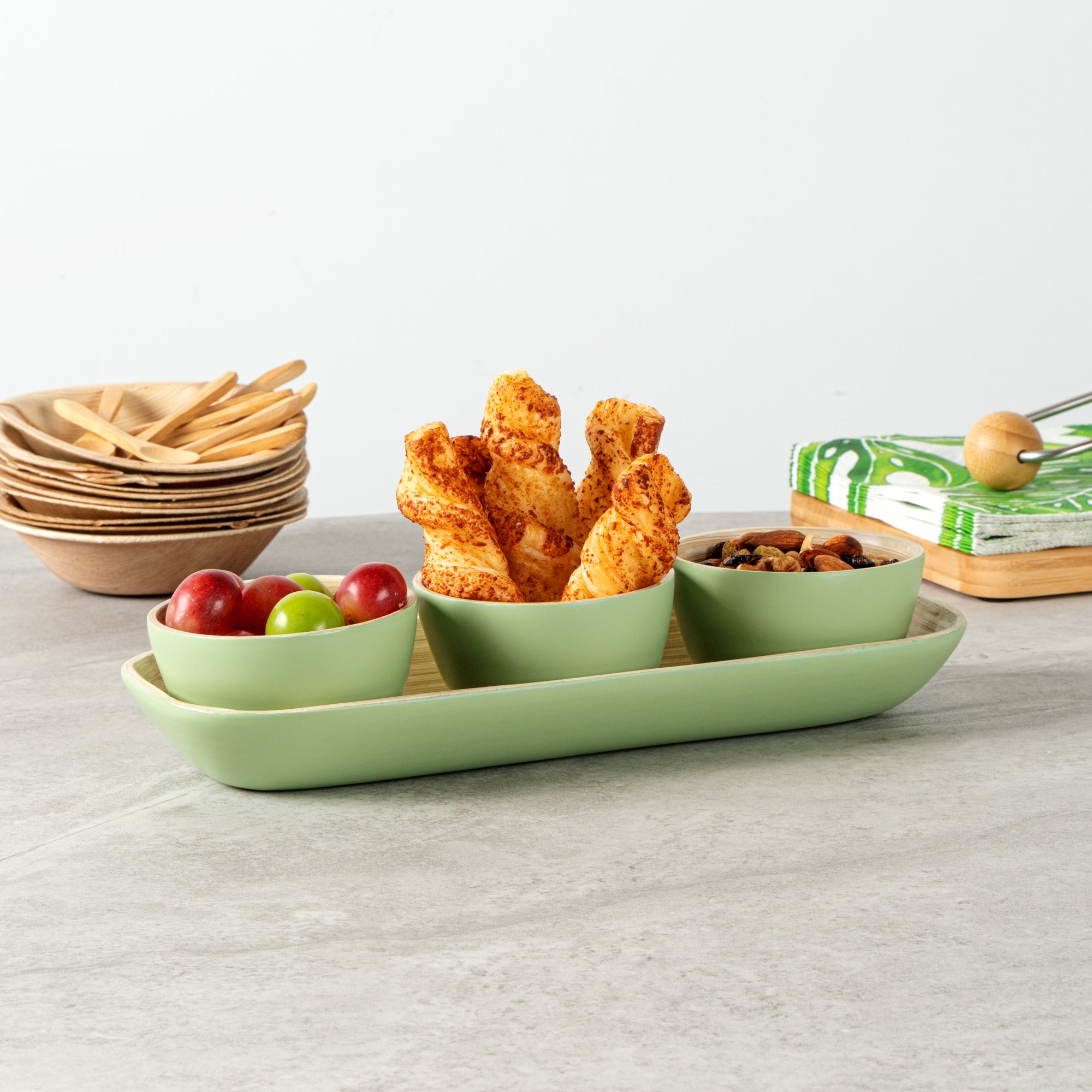 Eco-Friendly Bamboo Bowl Set with Tray - 3 Piece Reusable Dinnerware, 11.75
