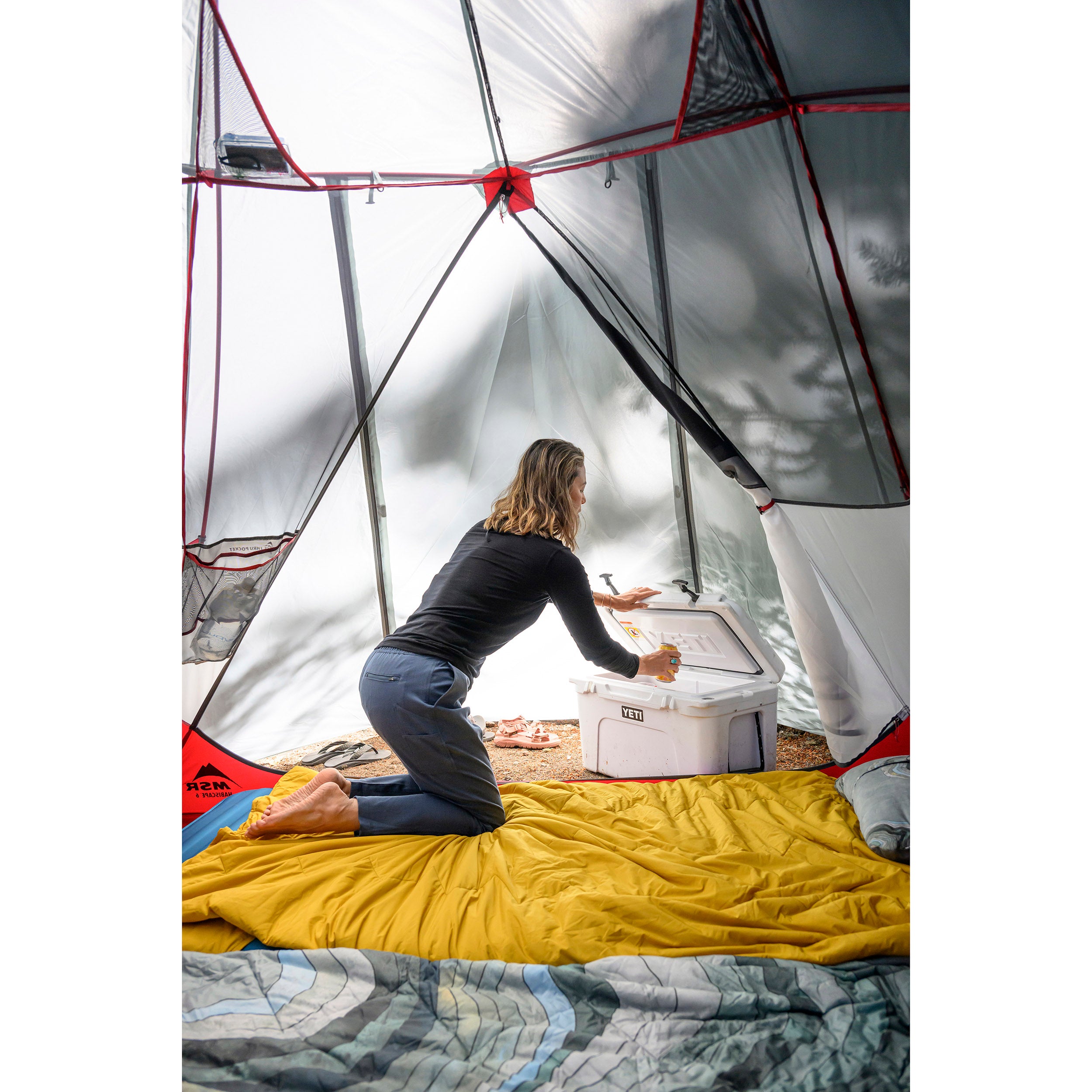 MSR Habiscape 6-Person Tent - Lightweight Backpacking & Camping Tent for Family Outdoor Adventures, Hiking, and Festivals