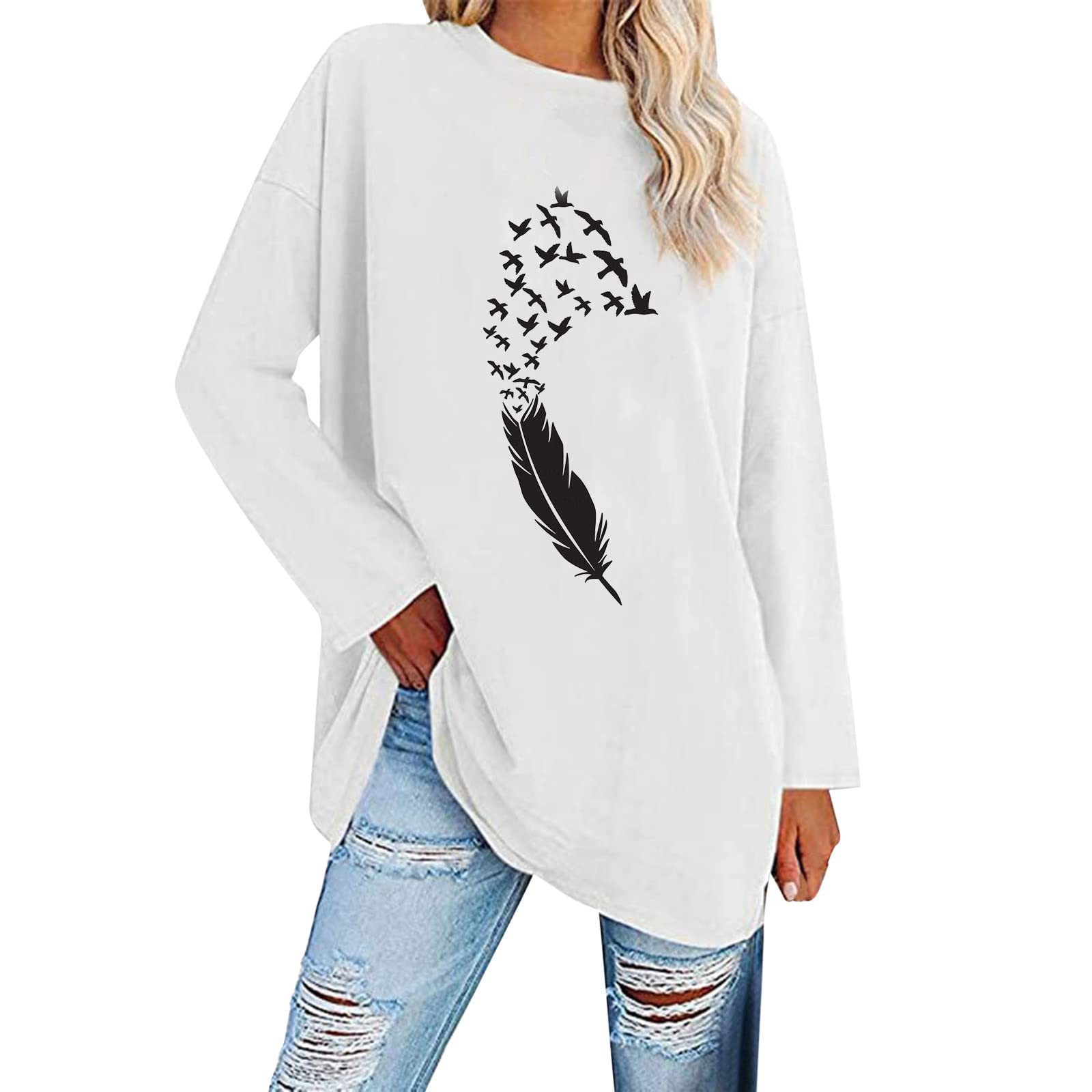 Women's Casual Christmas Sweatshirt - Cute Long Sleeve Loose Fit Fall T-Shirt with Pockets | Cozy Holiday Outfit, Gift Idea & Winter Layering Essential