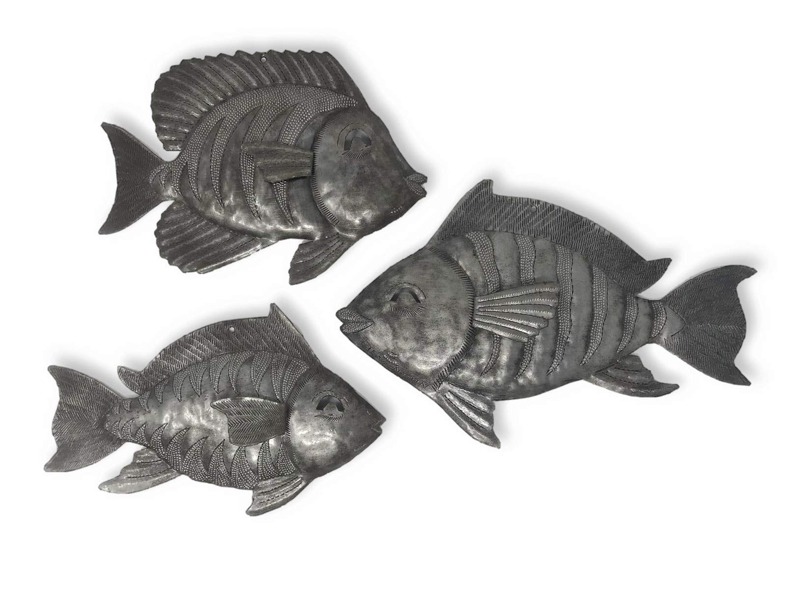 Haitian Metal Art Nautical Fish Wall Decor - Set of 3 Coastal Fish Wall Hangings, Beach Themed Home Decor for Living Room, Bedroom or Office - Perfect for Coastal, Nautical and Tropical Interior Design Styles