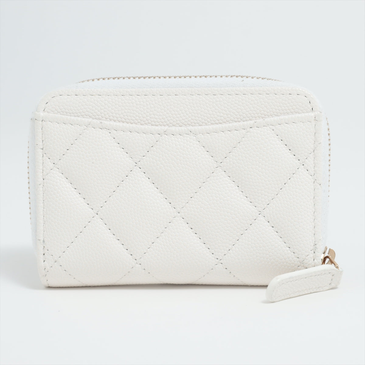 Chanel Caviar Leather Coin Case Wallet in White - Stylish & Compact for Everyday Essentials & Travel Accessories