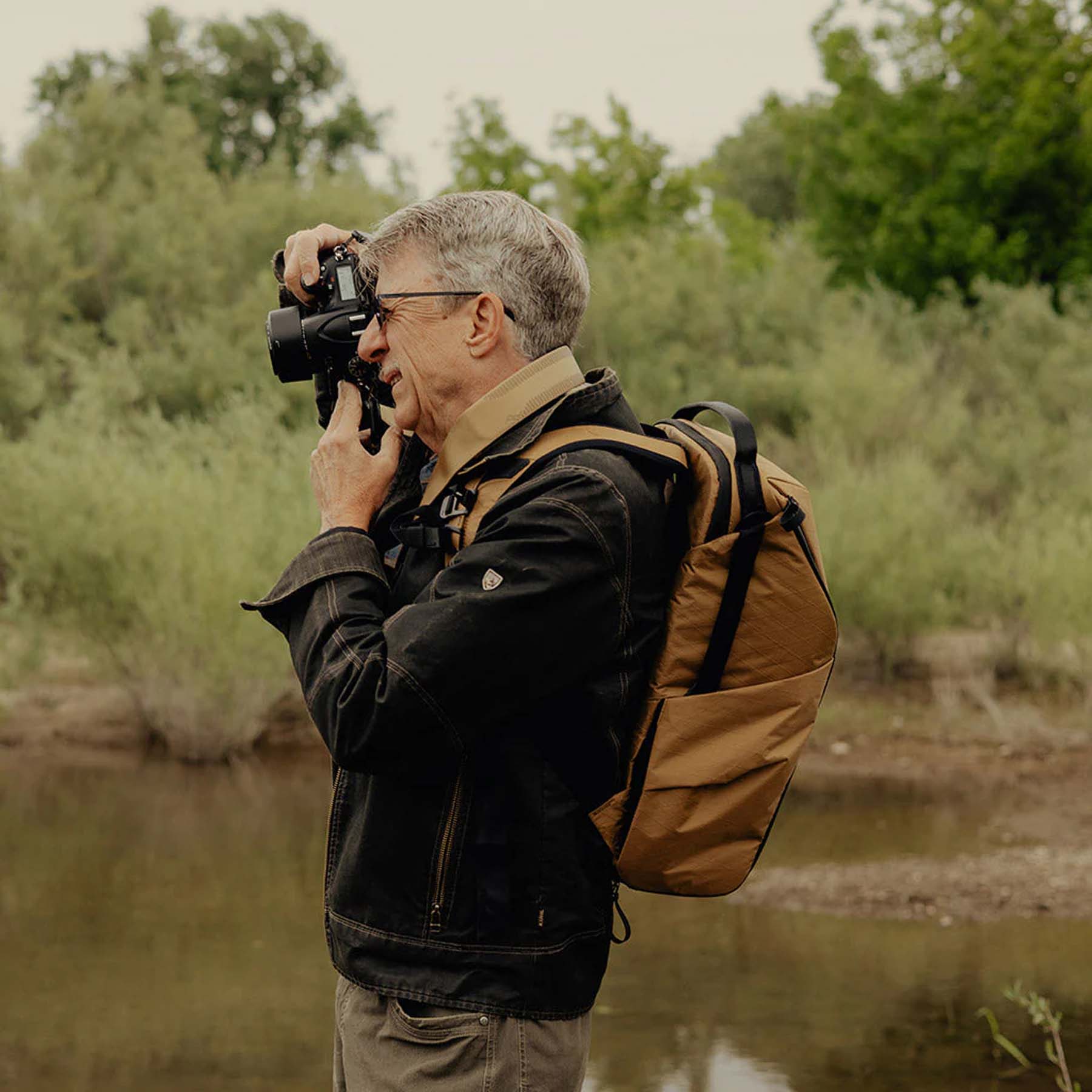 Peak Design Everyday Backpack 30L - Durable Camera & Travel Backpack for Photographers & Commuters - Perfect for Work, Hiking & Daily Use