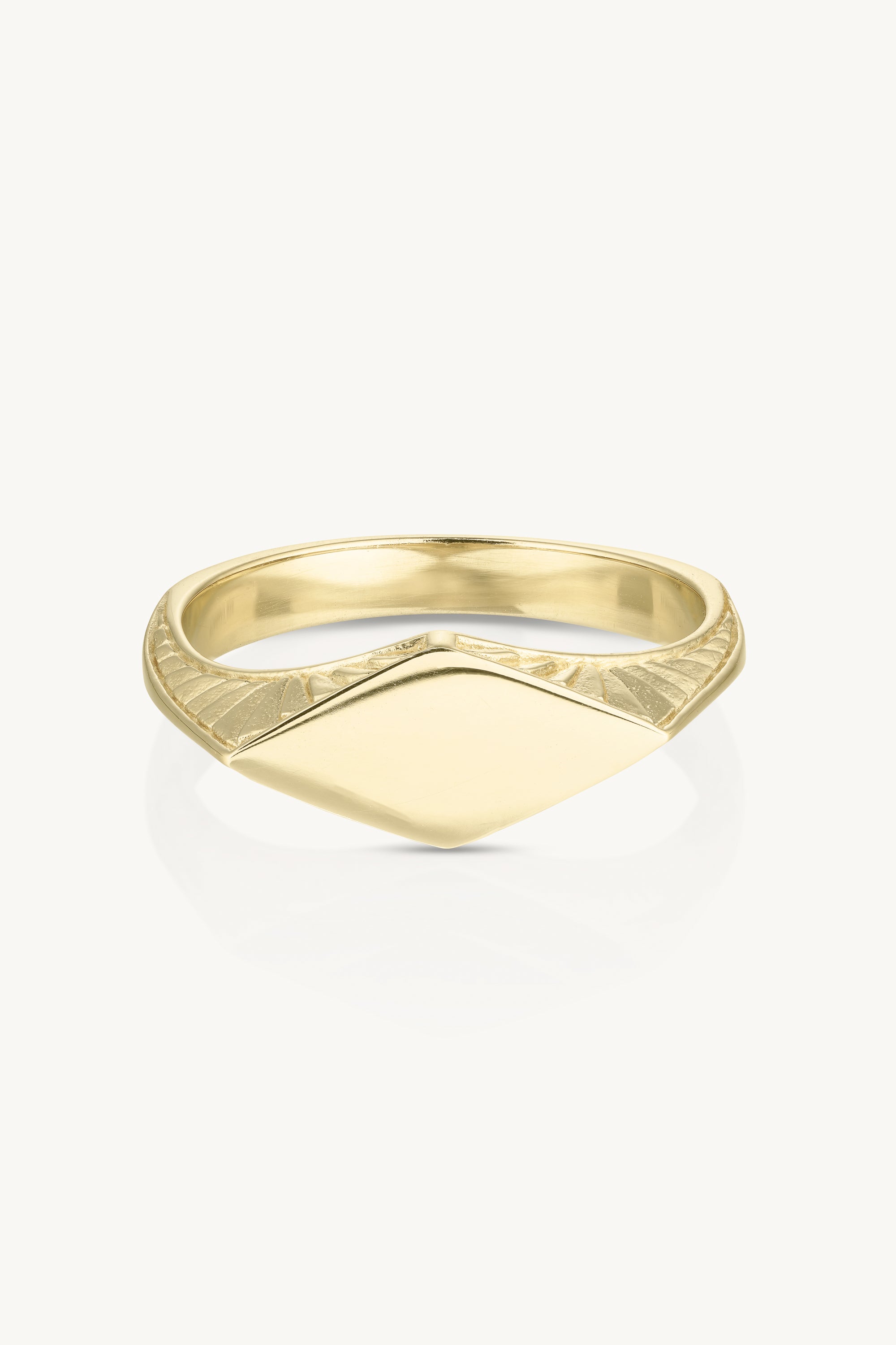 Elegant Etched Gold Ring for Women - Vintage Inspired 14K Gold Plated Band - Perfect for Weddings, Anniversaries & Special Occasions