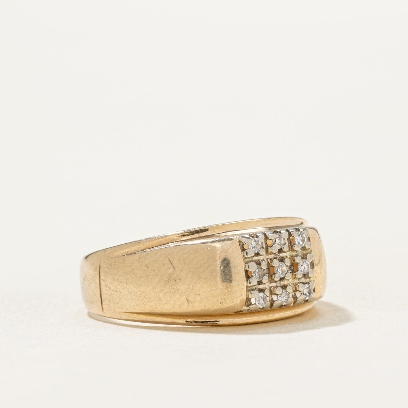 14K Gold Grid Diamond Ring - 0.06 Carat Total Weight (CTW) - Size 8.5 - Elegant Wedding Band & Anniversary Gift for Women