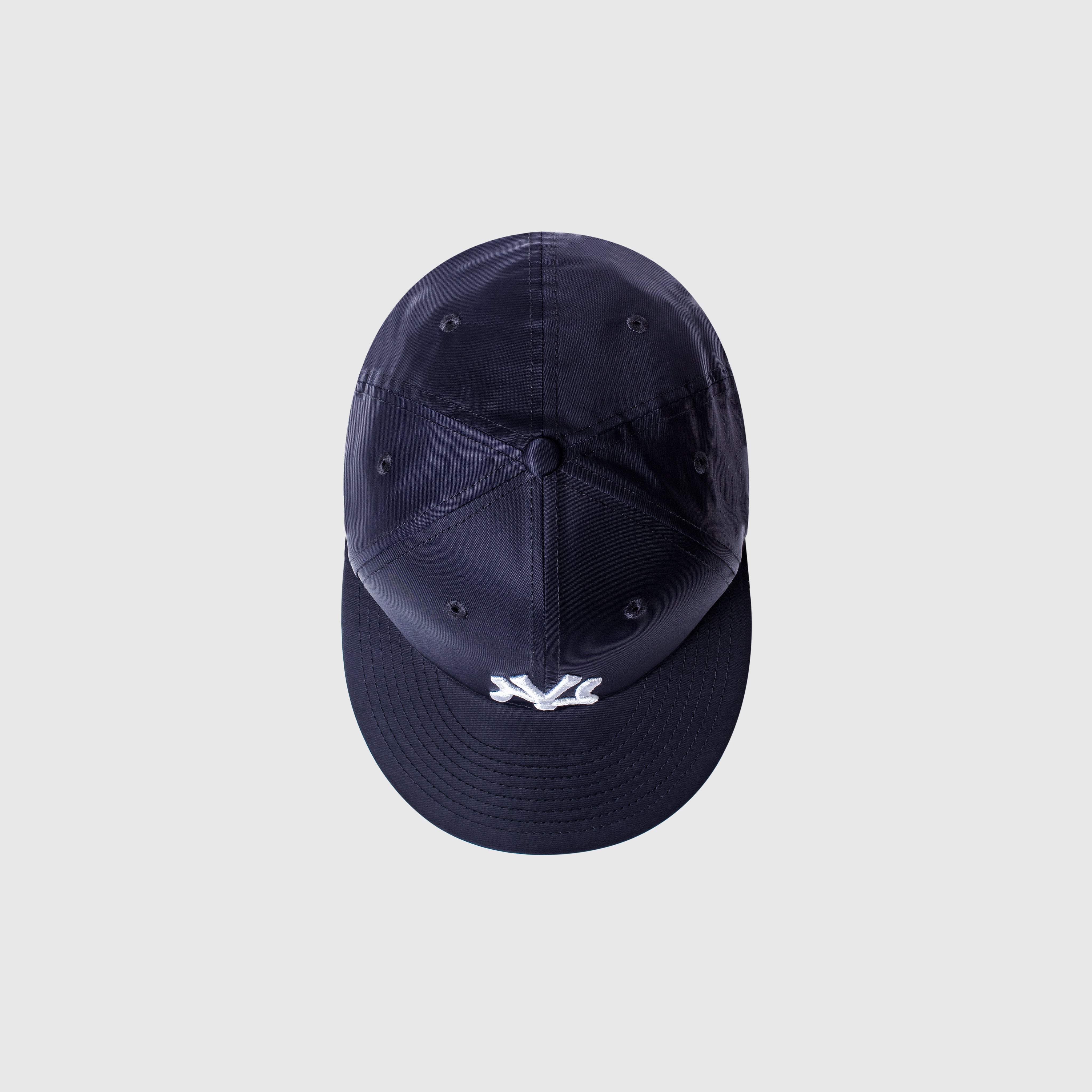 New York Yankees 59FIFTY Fitted Cap by New Era - Official MLB Baseball Hat for Men - Perfect for Games, Streetwear & Fan Collections