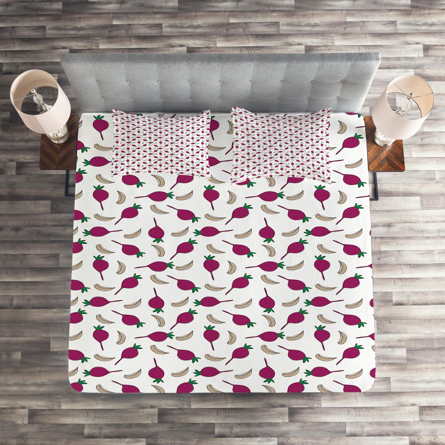 Ambesonne 3-Piece King Size Quilted Bedspread Set with 2 Pillow Shams - Cartoon Vegetable Print (Garlic & Beet) in Dark Magenta, Hunter Green & Tan - Cozy Bedroom Decor for Farmhouse & Modern Homes