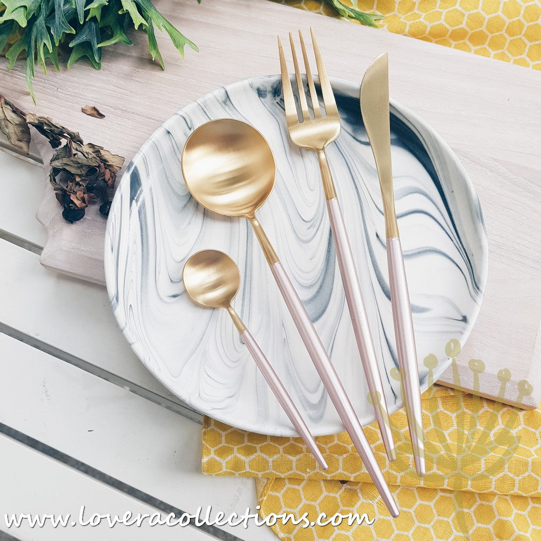 Premium 18/10 Stainless Steel Cutlery Set - Gold & Rose Gold Flatware with Mirror Polish (20-Piece) - Elegant Dinnerware for Wedding Gifts, Fine Dining & Special Occasions