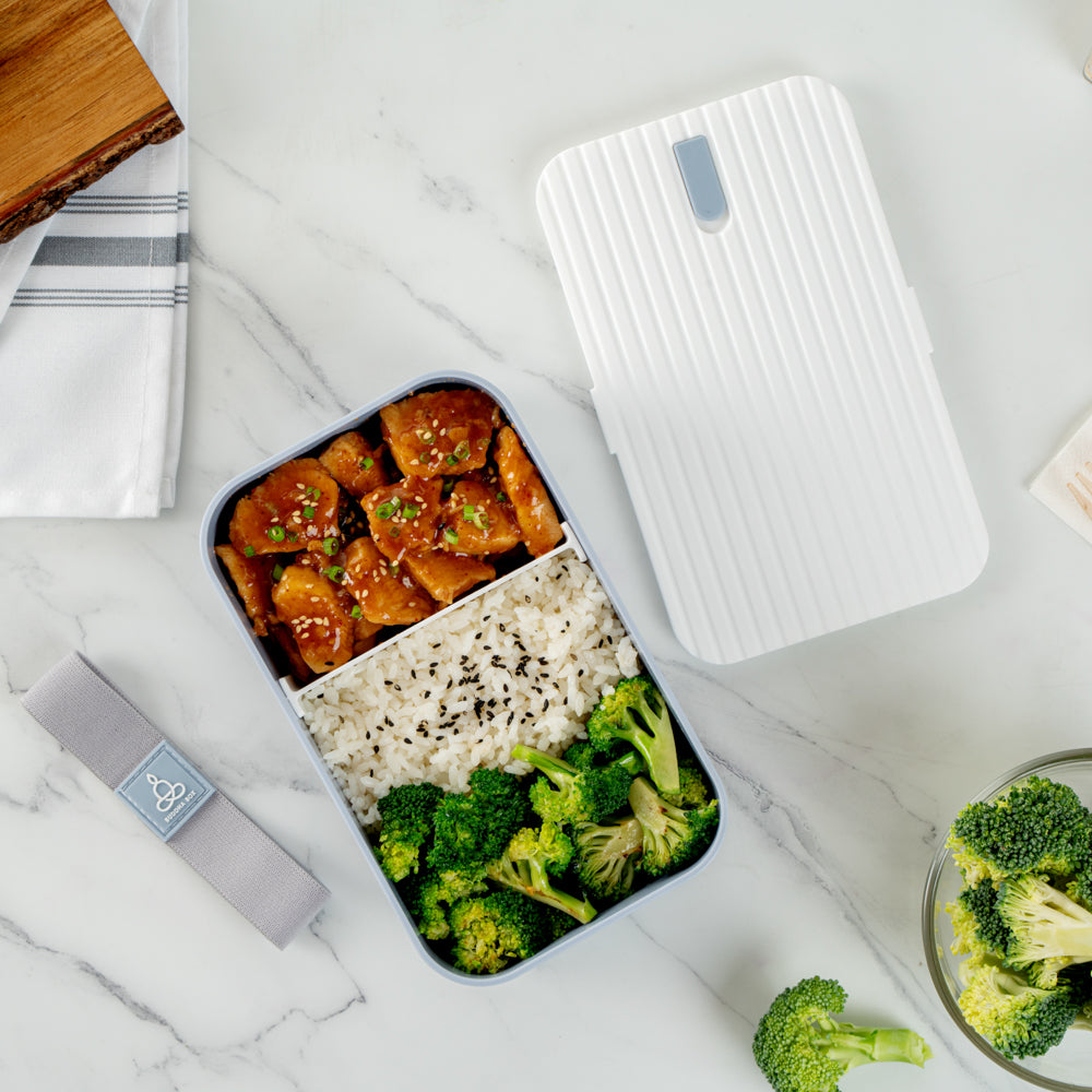 Bento Tek 34 oz Blue Buddha Box Lunch Container with White Lid - 7.5
