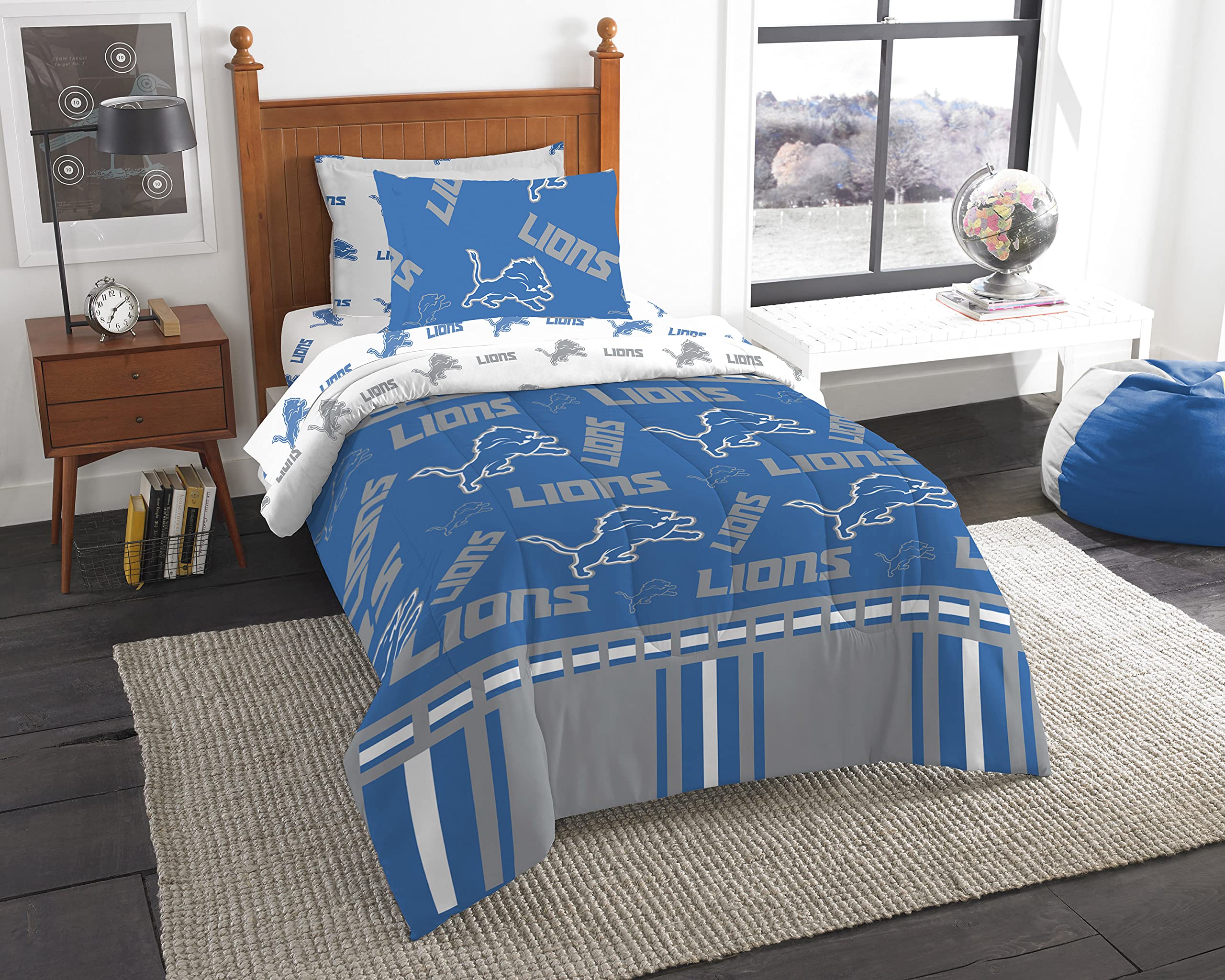 NFL Detroit Lions Twin Bed in a Bag Set - 3-Piece Comforter Set with Pillowcase | Officially Licensed Football Bedding for Kids & Adults | Perfect for Game Day Decor & Fan Rooms