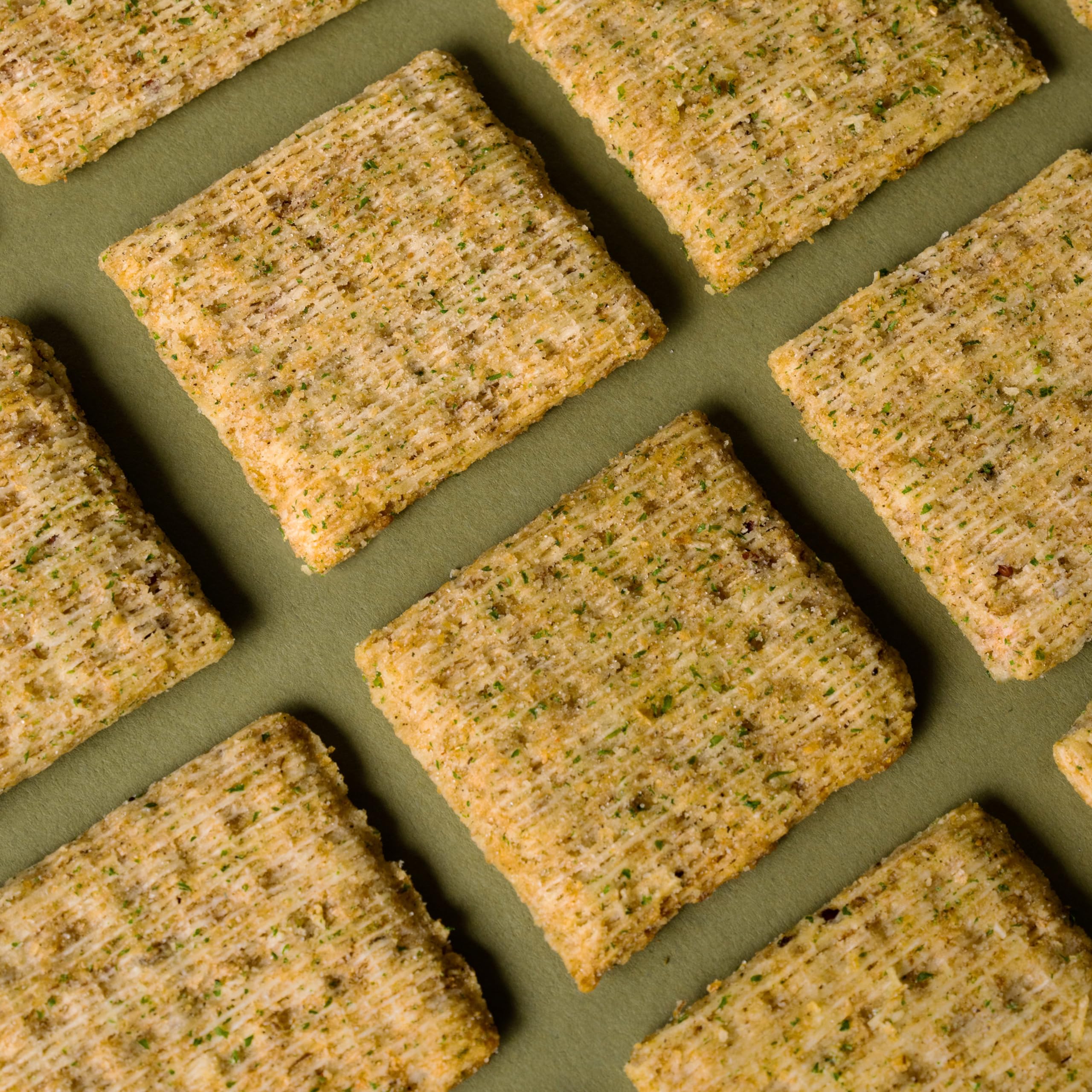 Triscuit Whole Grain Wheat Crackers - Dill, Sea Salt & Olive Oil Flavor | Healthy Lunch Snacks & Bulk Snack Crackers | 6 Pack (8.5 oz Boxes) | Perfect for Office, School & Picnic Snacking
