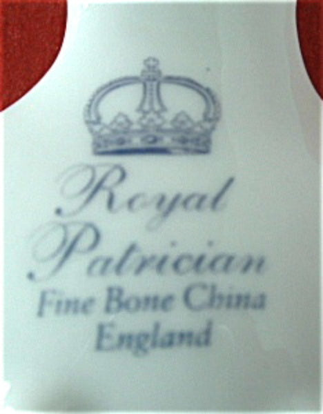 Royal Patrician Tea Bag Caddy with Tea Scoop - Elegant Roses & Bluebells Design Teapot Finial - Perfect for Afternoon Tea, Bridal Showers & English Tea Party Decor