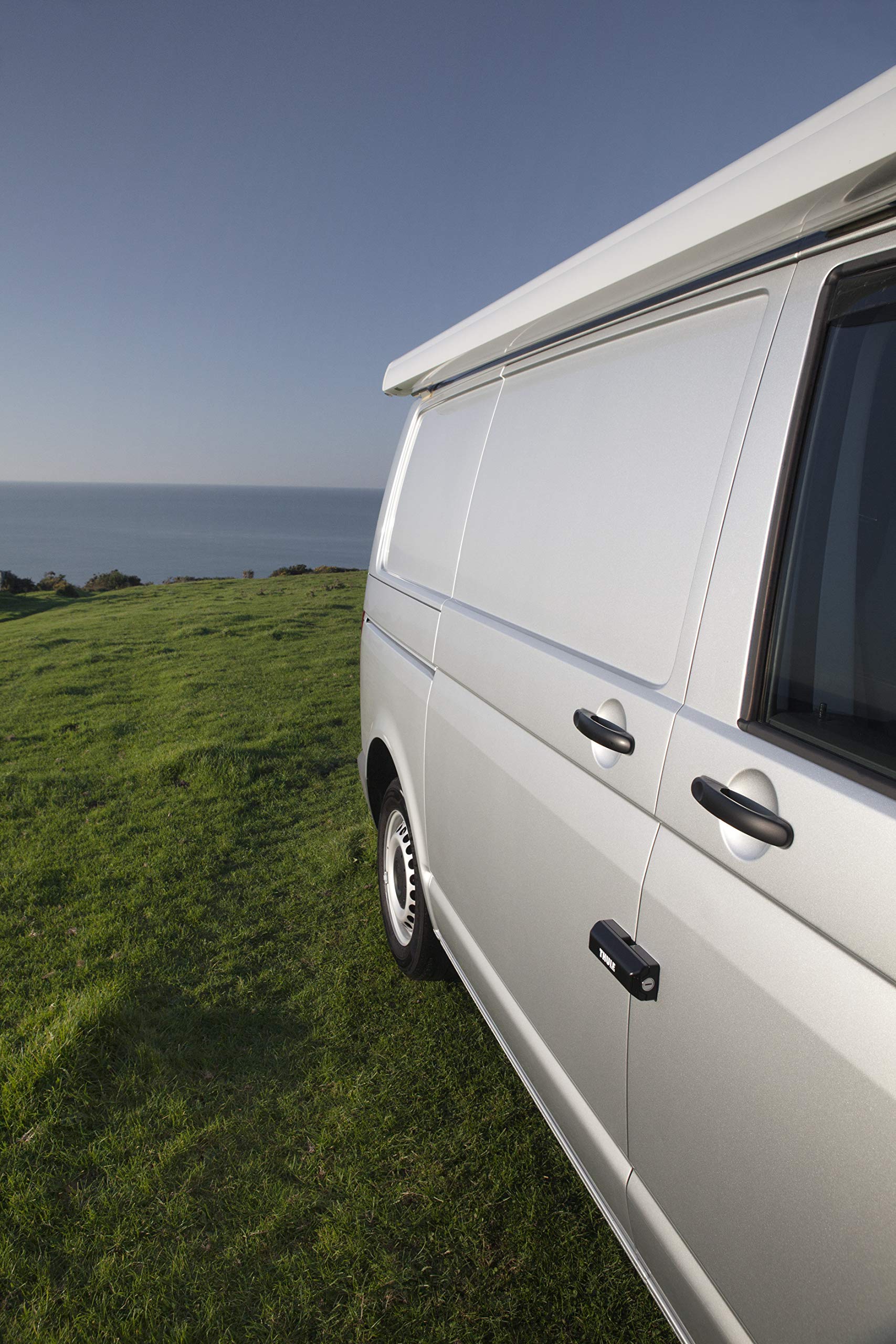 Thule Van Lock - Secure Heavy-Duty Van Lock for Cargo Vans & Trucks | Anti-Theft Protection for Work Vehicles & Delivery Vans | Perfect for Commercial Fleets, Transport & Logistics