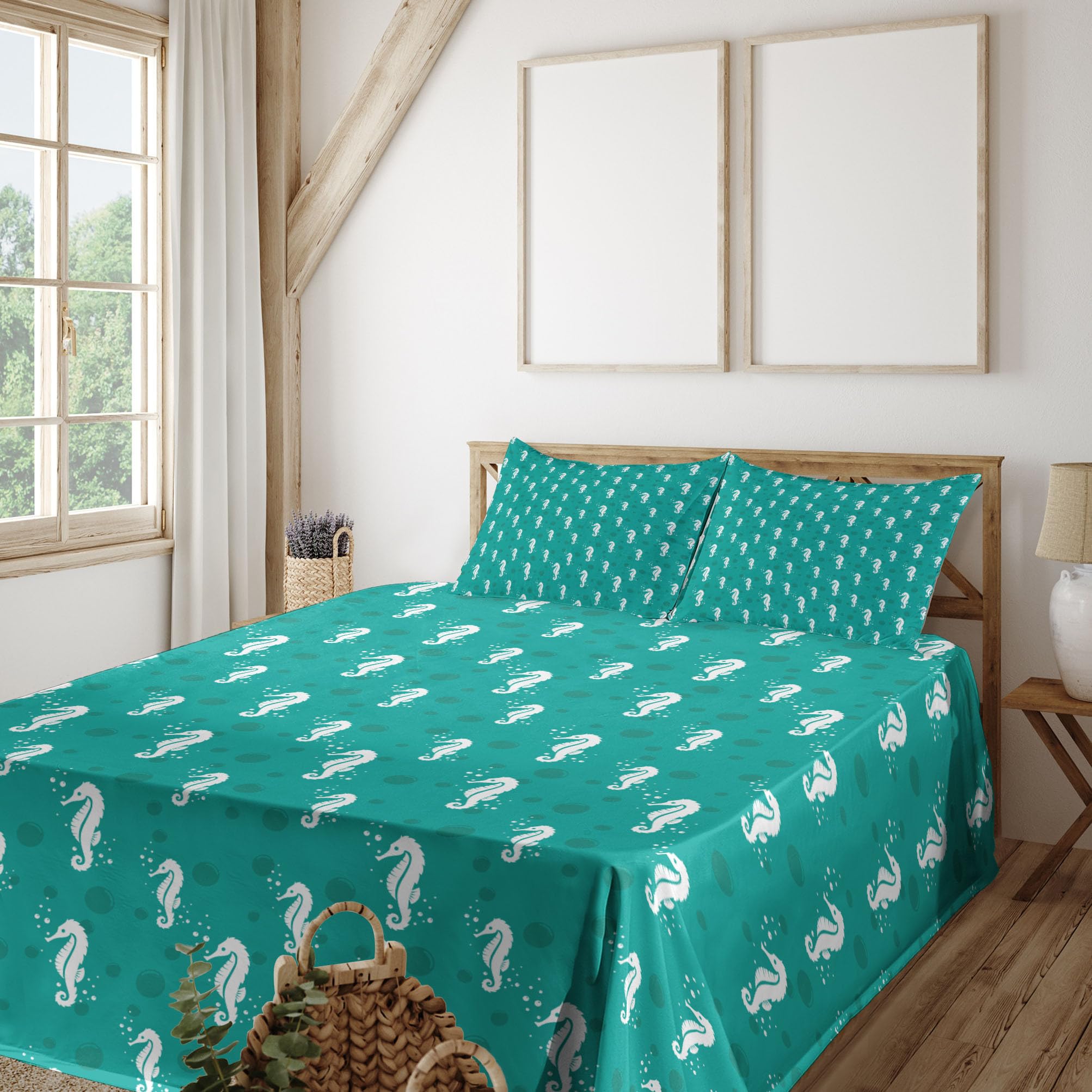 Ambesonne Seahorse King Size 4-Piece Sheet Set - Ocean Themed Marine Aquatic Bubbles Sea Life Coastal Pattern Bedding in Sea Green Teal & White | Fitted Sheet, Flat Sheet & 2 Pillowcases | Perfect for Beach House, Coastal Decor or Nautical Themed Bedrooms