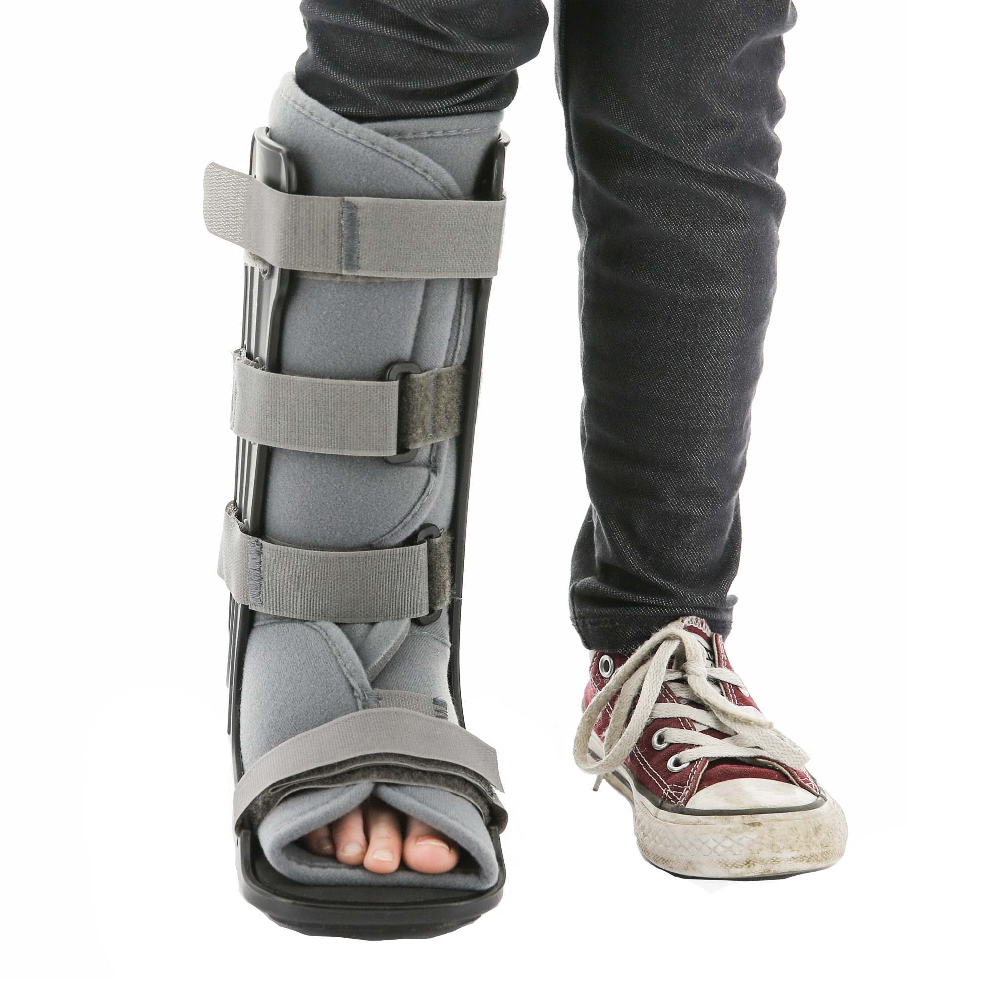 Swede O Pediatric Walking Boot for Kids - Adjustable Ankle Support & Comfortable Design - Ideal for Sprains, Fractures & Post-Surgery Recovery