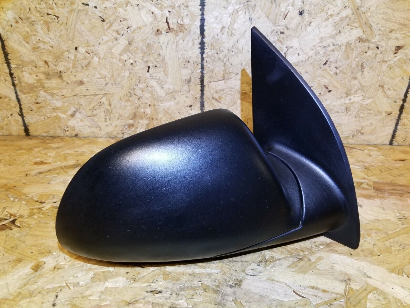 2002 Saturn Vue Right Passenger Side Door Mirror OEM #108 - Replacement Car Mirror for Safe Driving and Parking