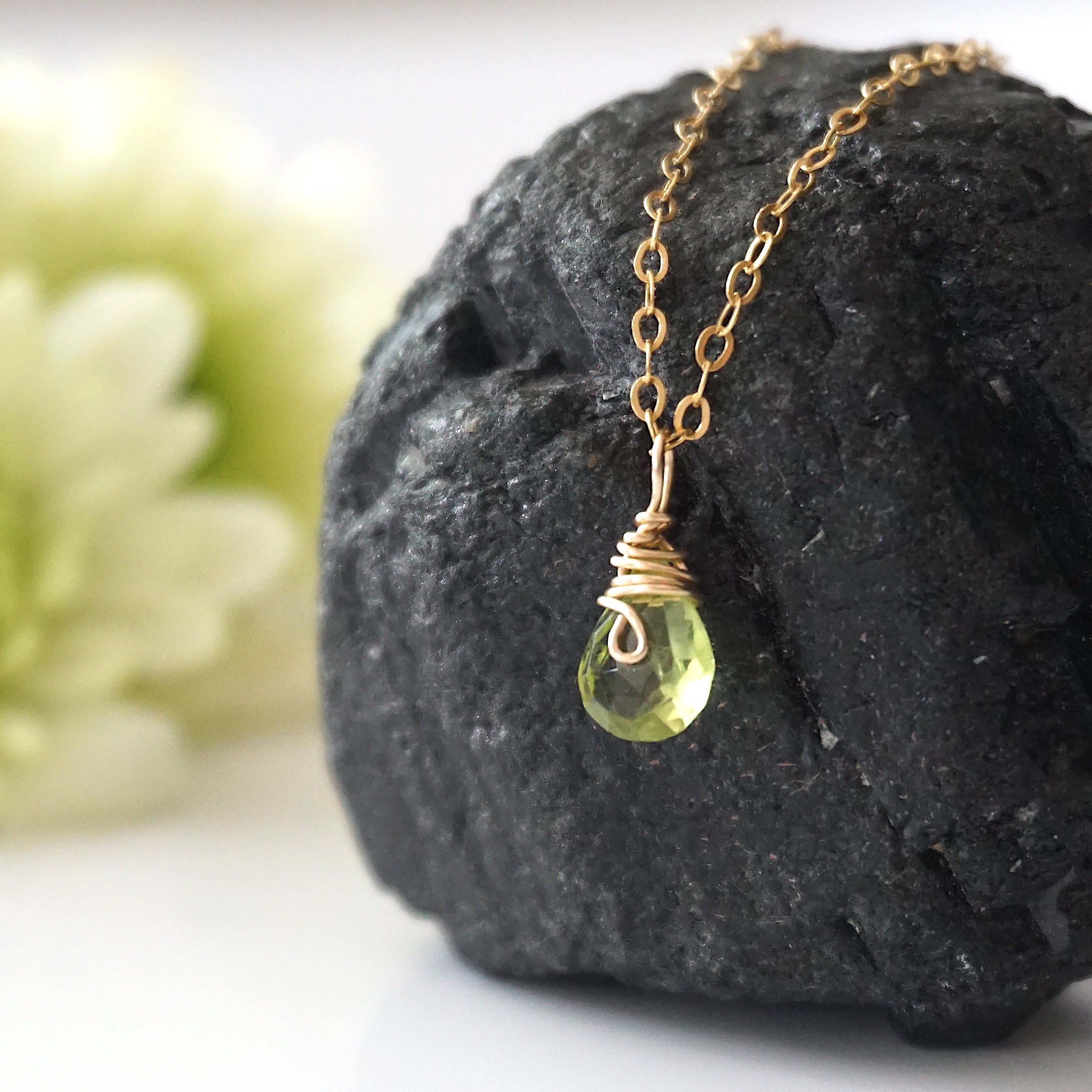 Peridot Faceted Necklace - 14K Gold Filled Wrapped Charm Pendant Jewelry for Women, Gift for Her, Birthday, Anniversary, Valentine's Day | Elegant Everyday Wear & Special Occasions
